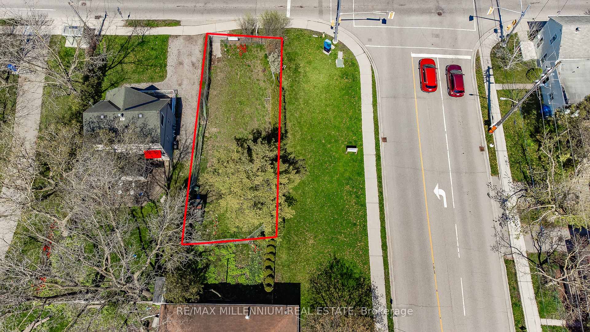 Photo 11 of 239 Elizabeth Street, Guelph, St. Patrick's Ward — HOMEH