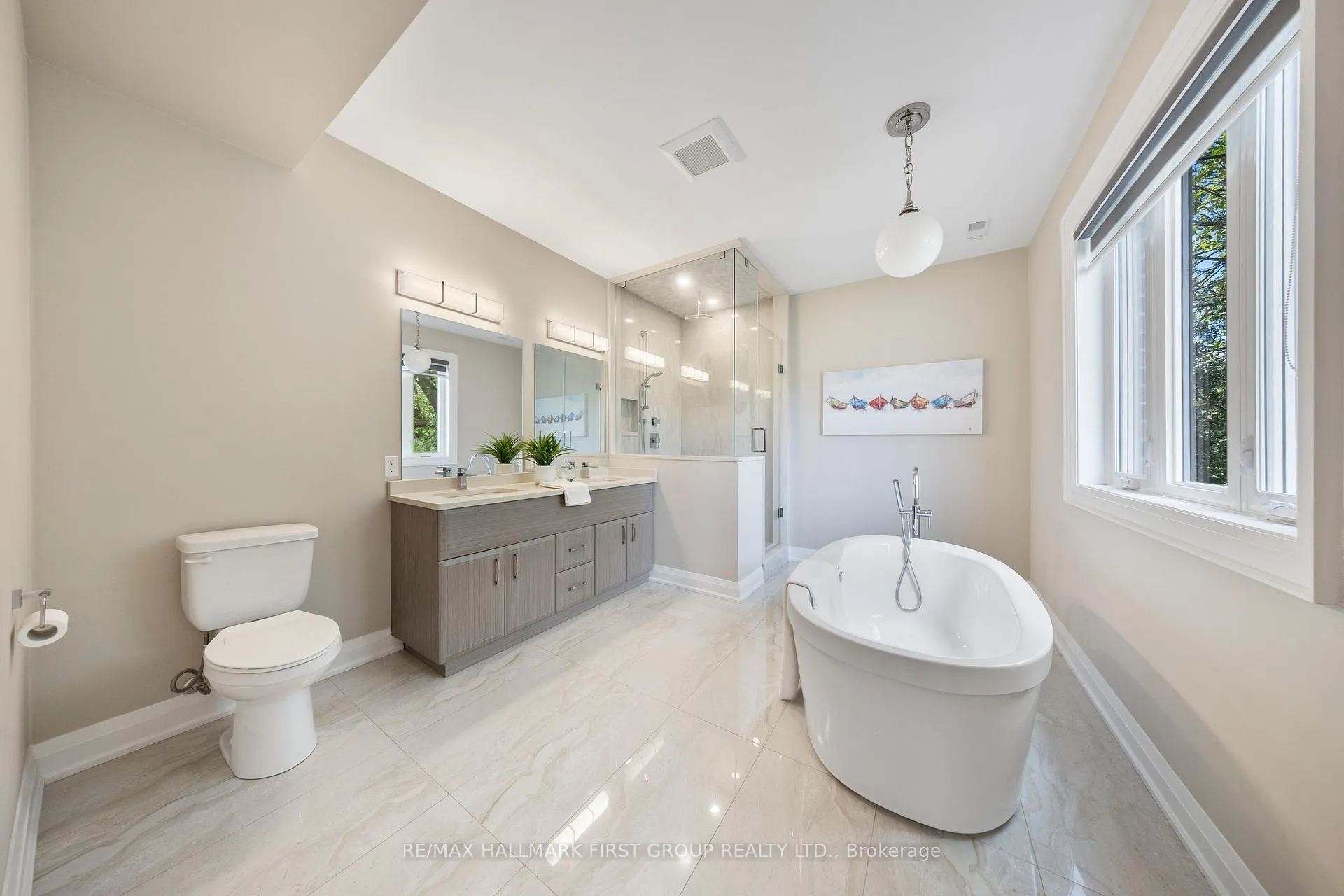 Photo 20 of 732 Hillview Crescent, Pickering, West Shore — HOMEH