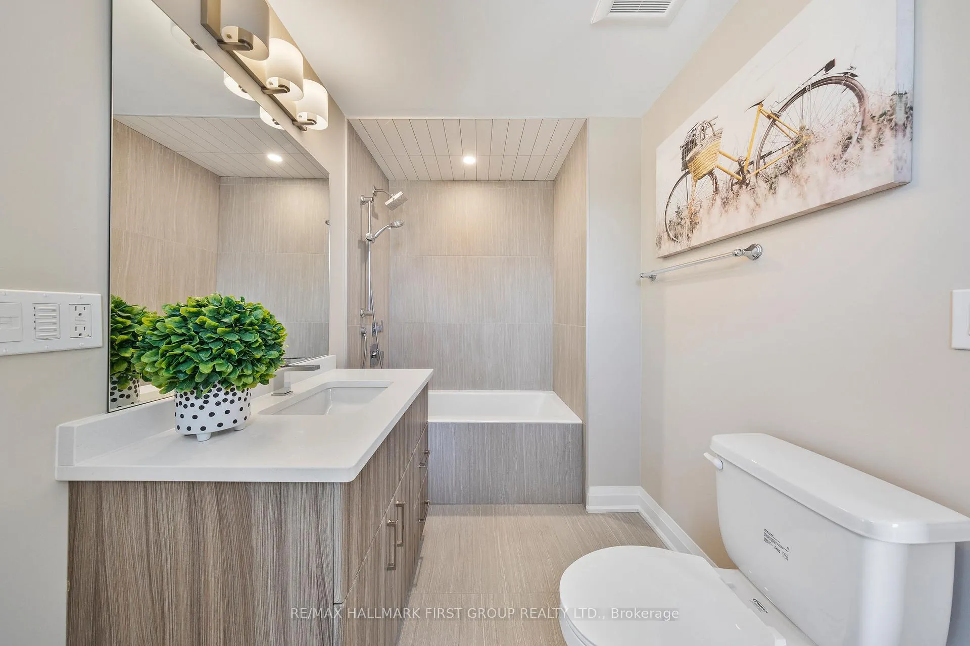 Photo 28 of 732 Hillview Crescent, Pickering, West Shore — HOMEH