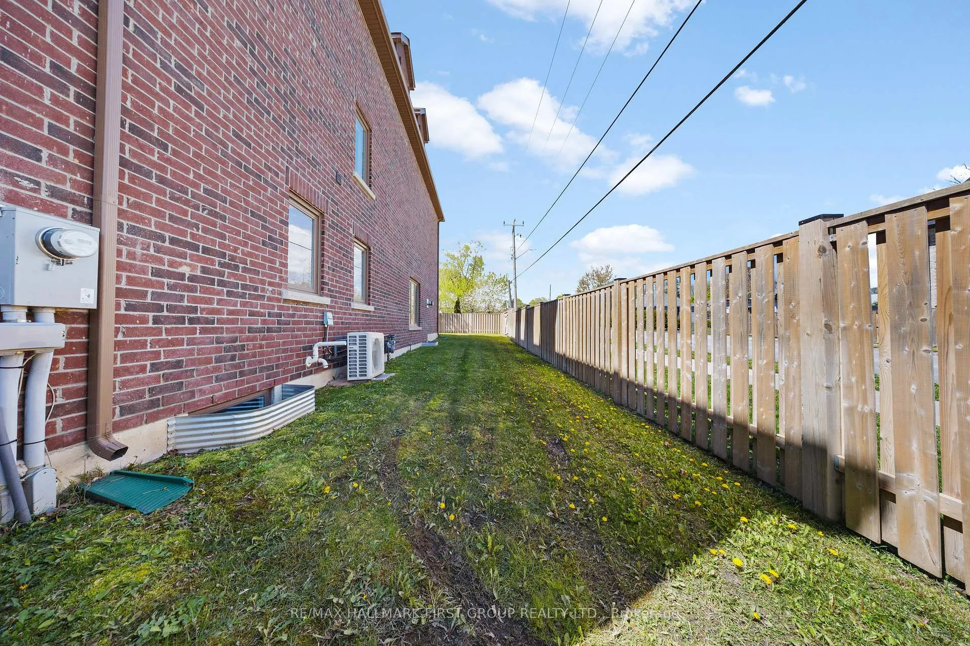 Photo 39 of 732 Hillview Crescent, Pickering, West Shore — HOMEH