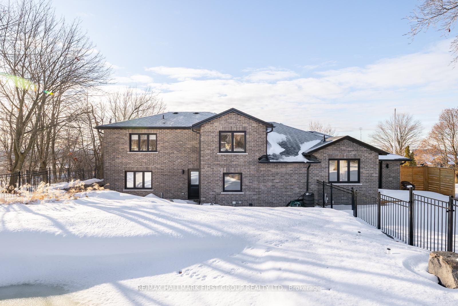 Photo 2 of 64 Bradley Boulevard, Clarington, Rural Clarington — HOMEH