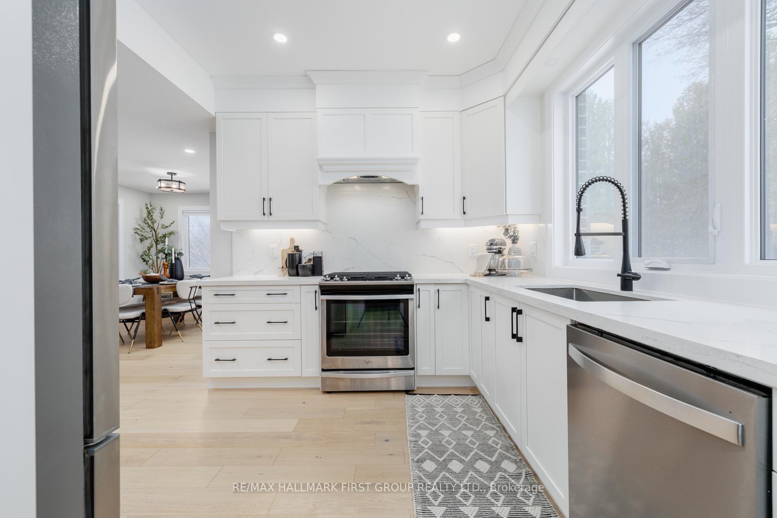 Photo 17 of 64 Bradley Boulevard, Clarington, Rural Clarington — HOMEH