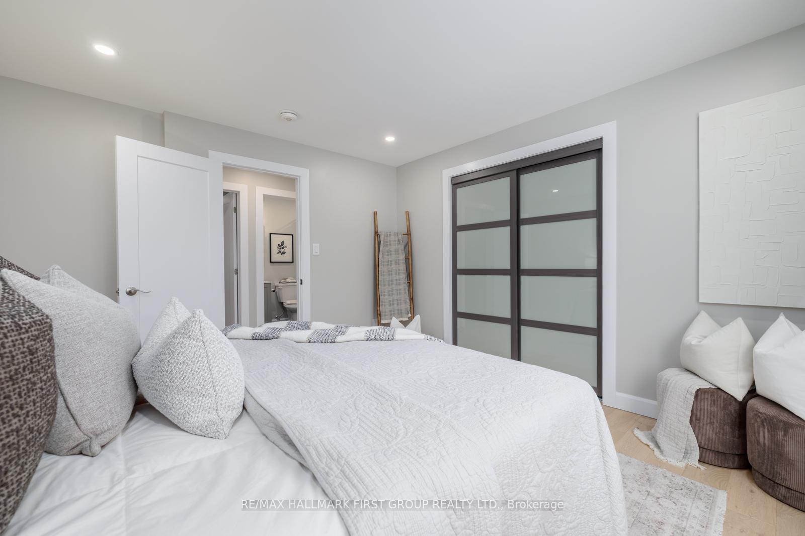 Photo 25 of 64 Bradley Boulevard, Clarington, Rural Clarington — HOMEH
