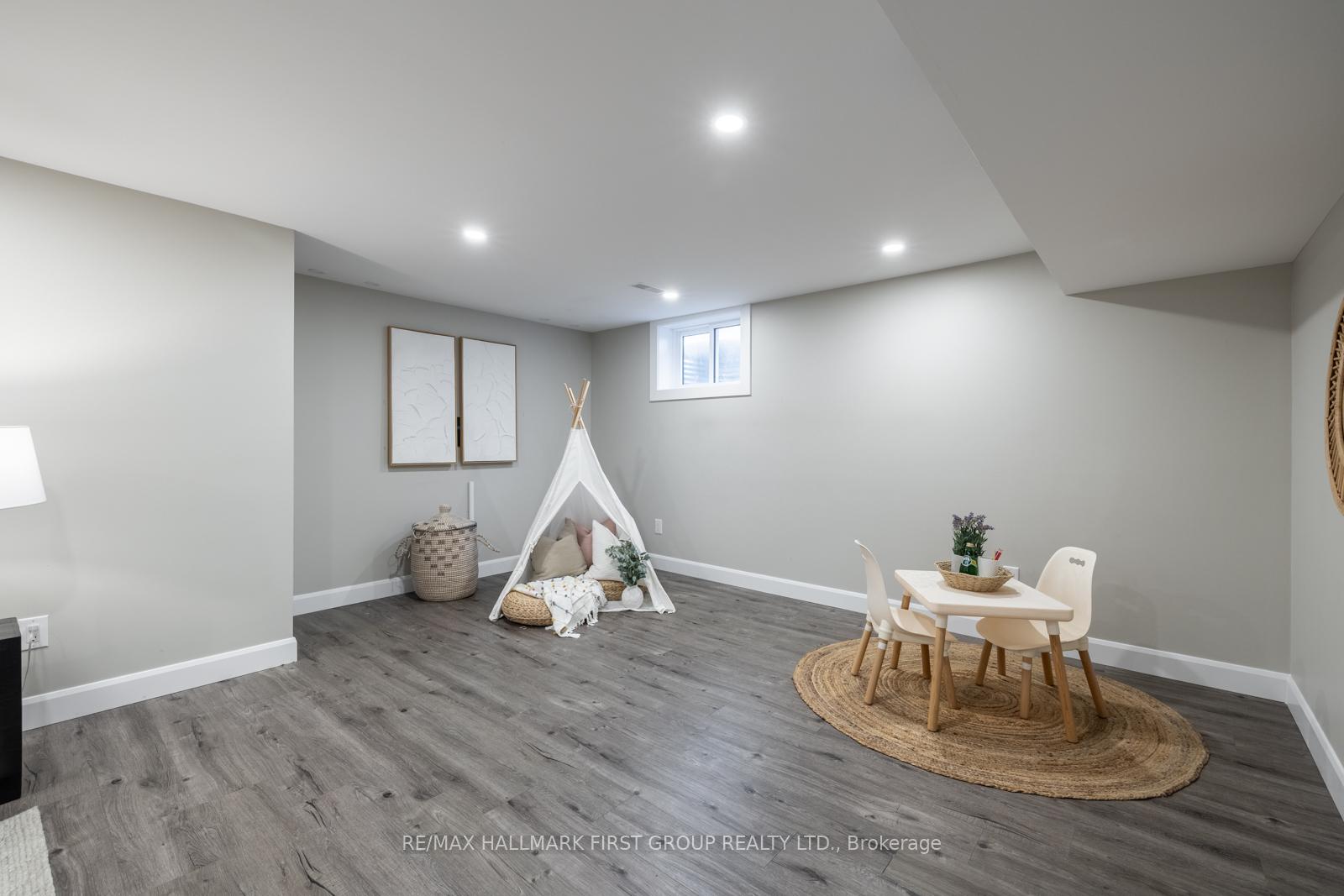 Photo 37 of 64 Bradley Boulevard, Clarington, Rural Clarington — HOMEH