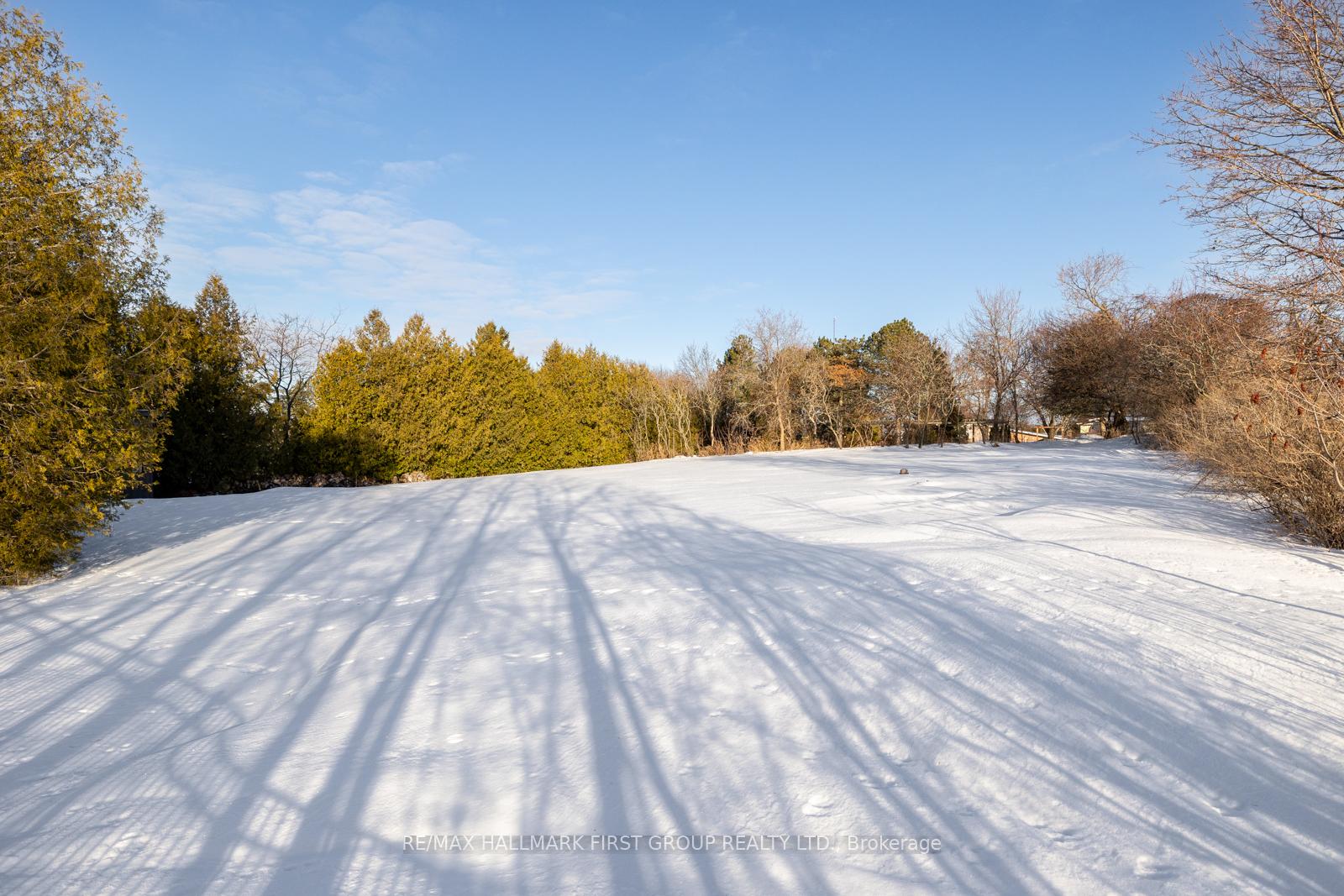 Photo 48 of 64 Bradley Boulevard, Clarington, Rural Clarington — HOMEH
