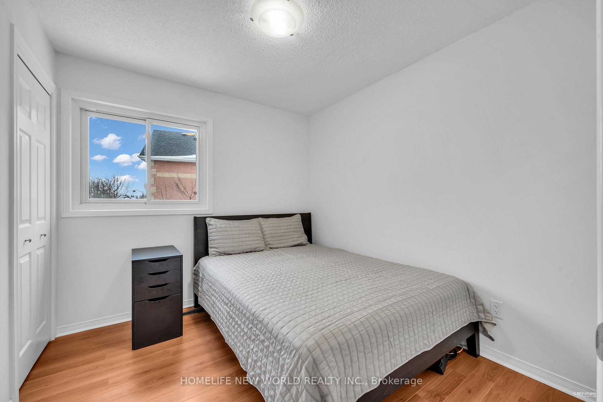 Photo 22 of 116 Sandfield Drive, Aurora, Aurora Highlands — HOMEH