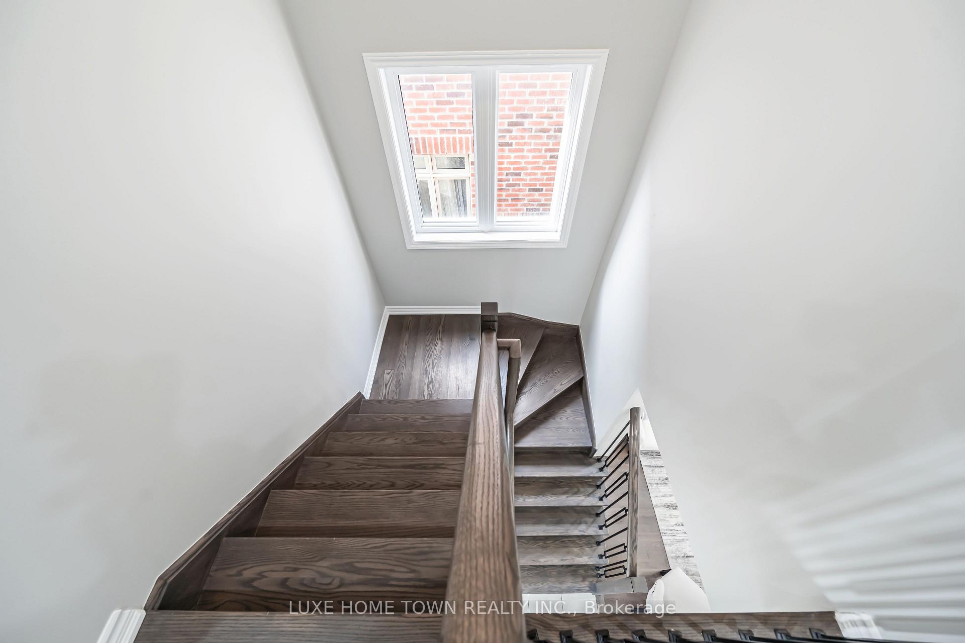 Photo 18 of 5 Eberly Wood Drive, Caledon, Rural Caledon — HOMEH