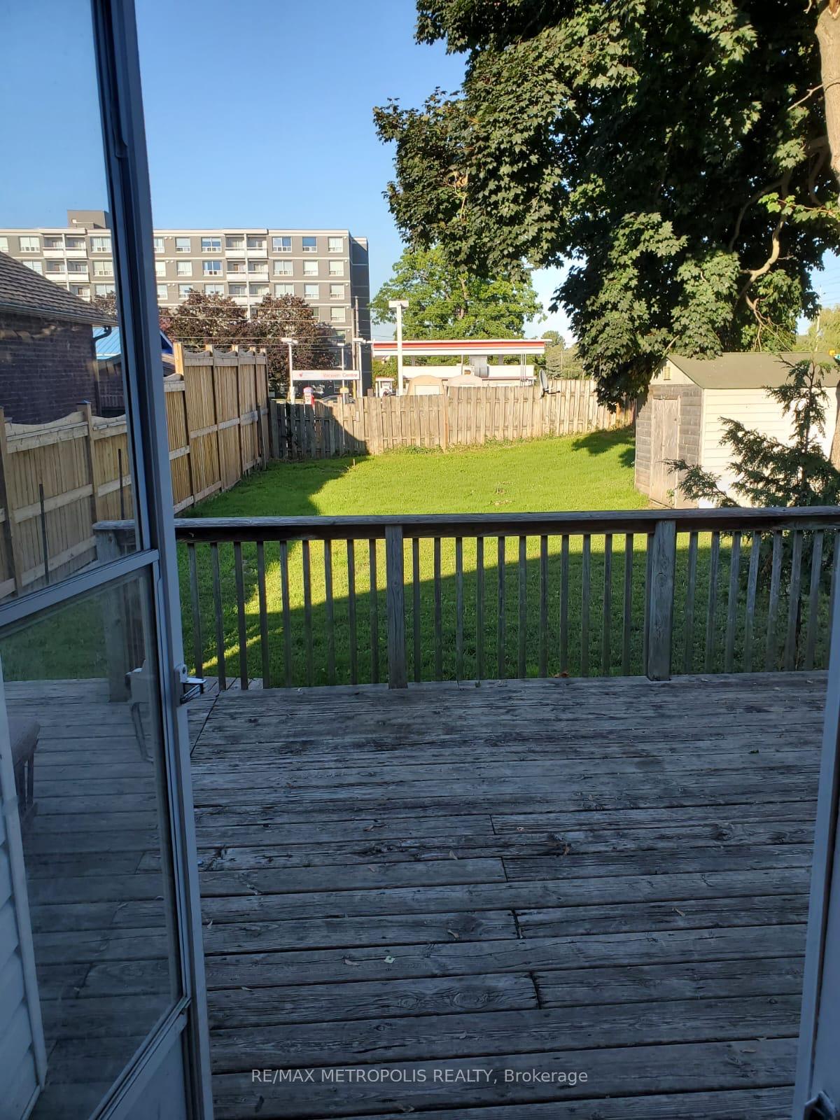 Photo 12 of 117 Duke Street, Clarington, Bowmanville — HOMEH
