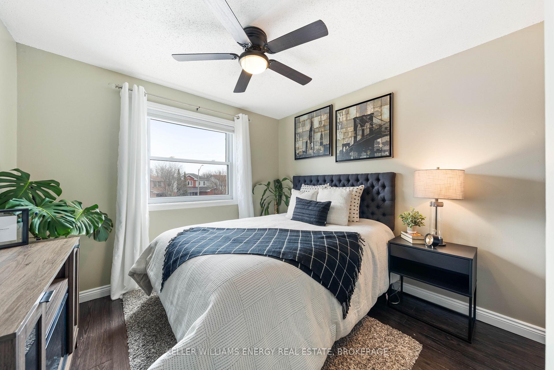 Photo 11 of 34 Moyse Drive, Clarington, Courtice — HOMEH