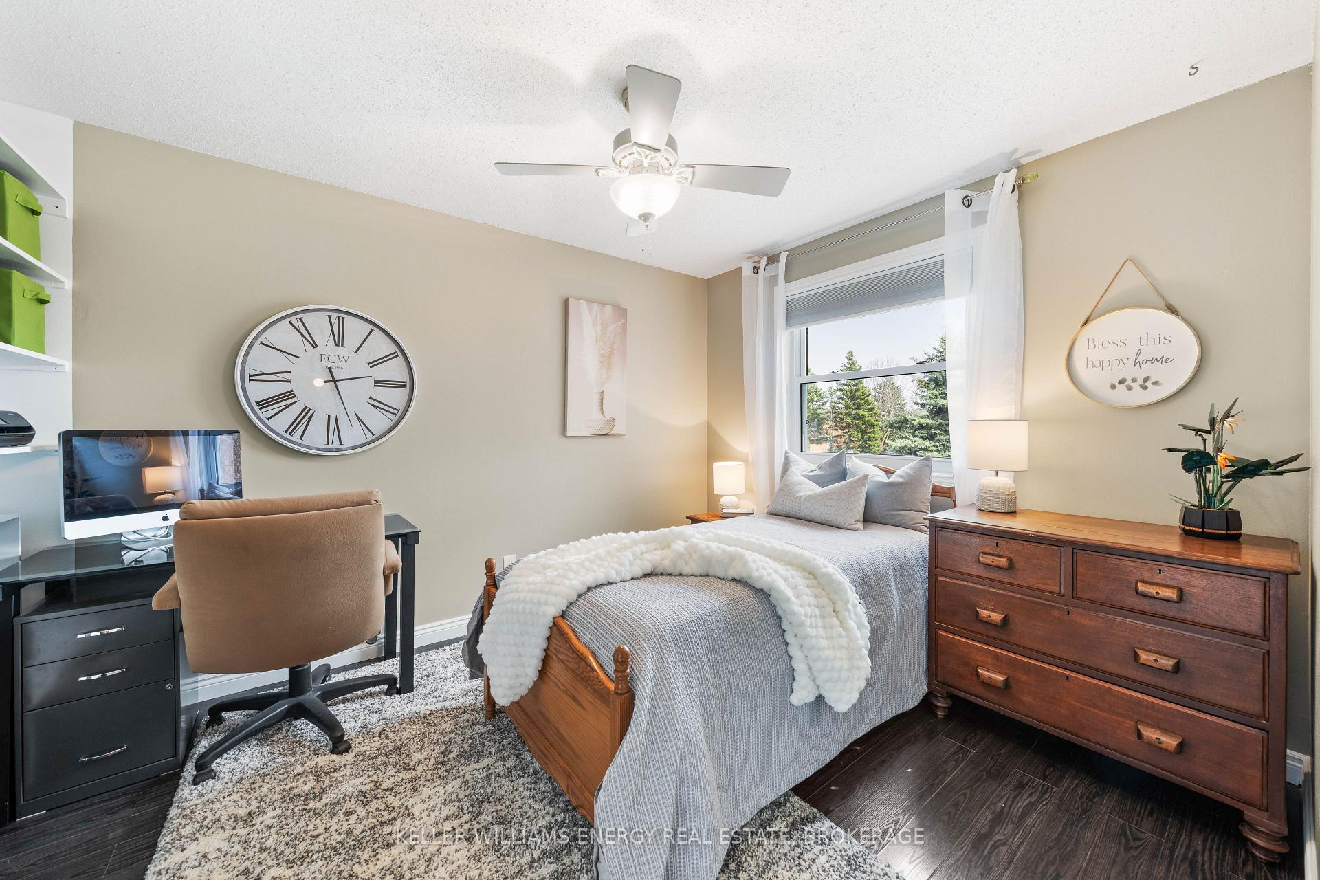 Photo 12 of 34 Moyse Drive, Clarington, Courtice — HOMEH