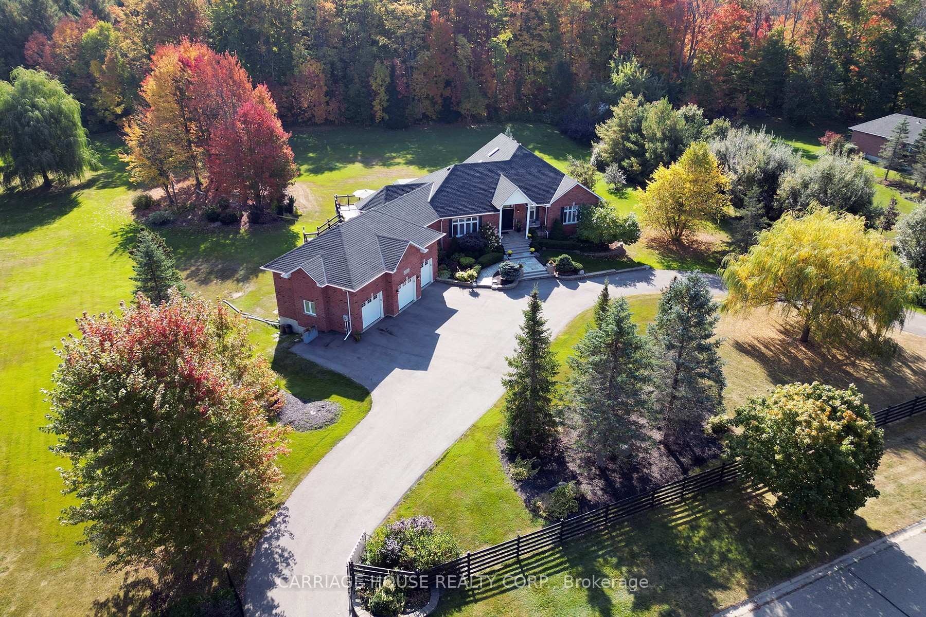 Photo 2 of 5 Rolling Meadow Drive, Caledon, Rural Caledon — HOMEH