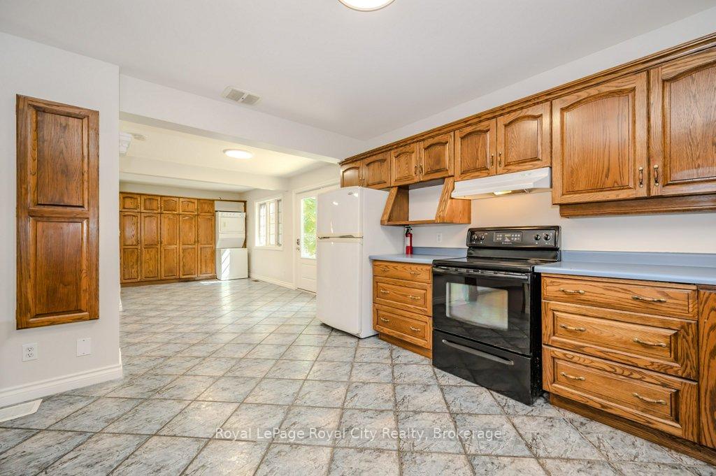 Photo 6 of 467 York Road, Guelph, St. Patrick's Ward — HOMEH