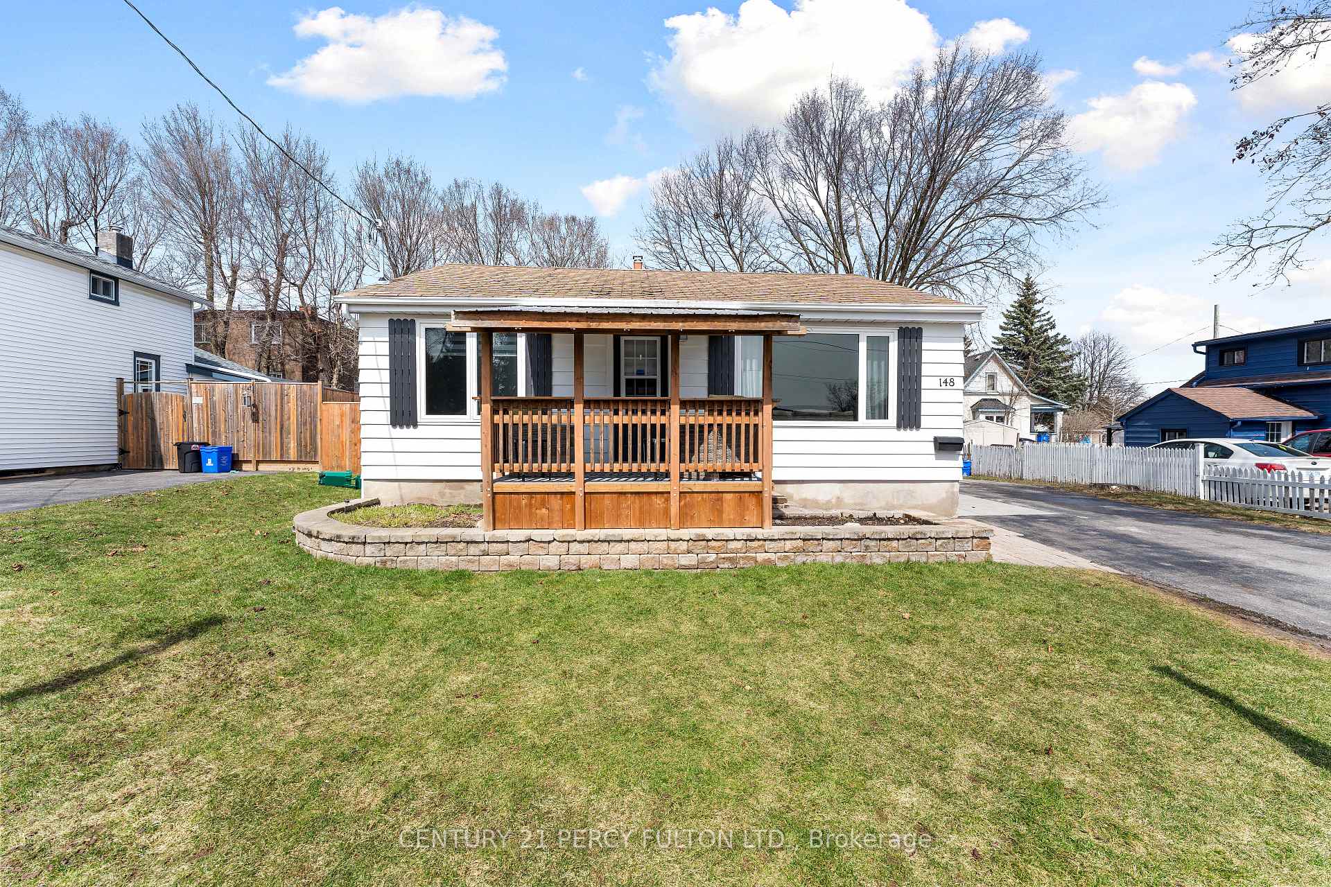 Photo 1 of 148 Third Street, Clarington, Bowmanville — HOMEH