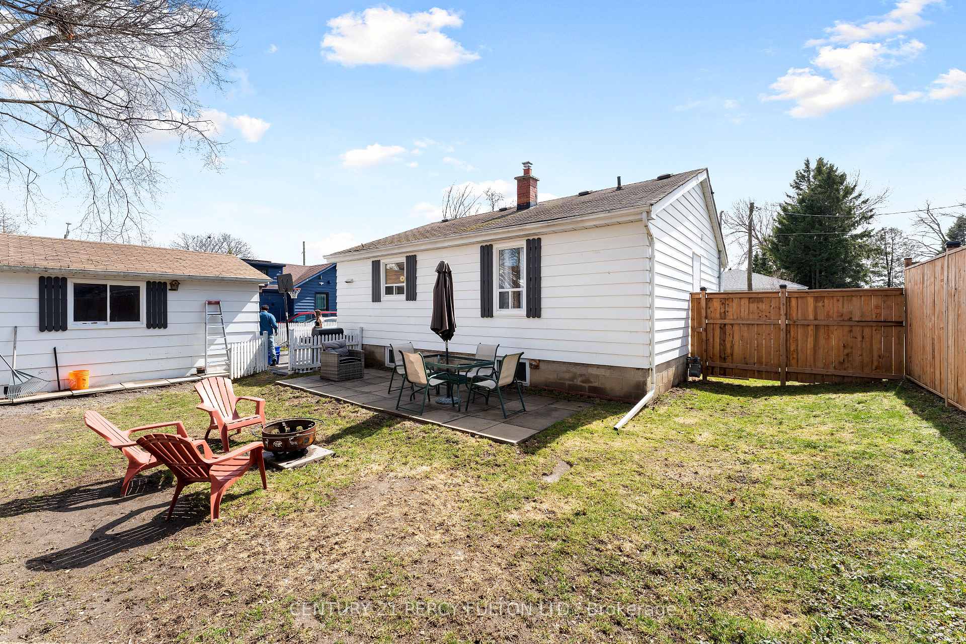 Photo 6 of 148 Third Street, Clarington, Bowmanville — HOMEH