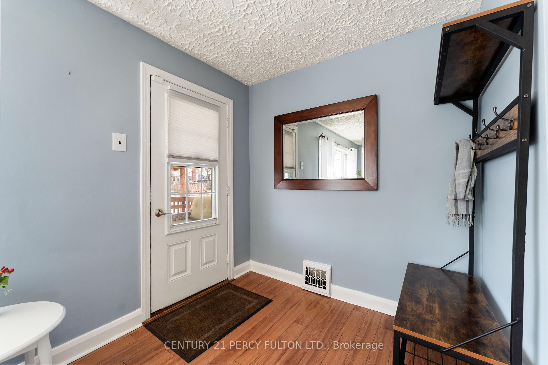 Photo 12 of 148 Third Street, Clarington, Bowmanville — HOMEH