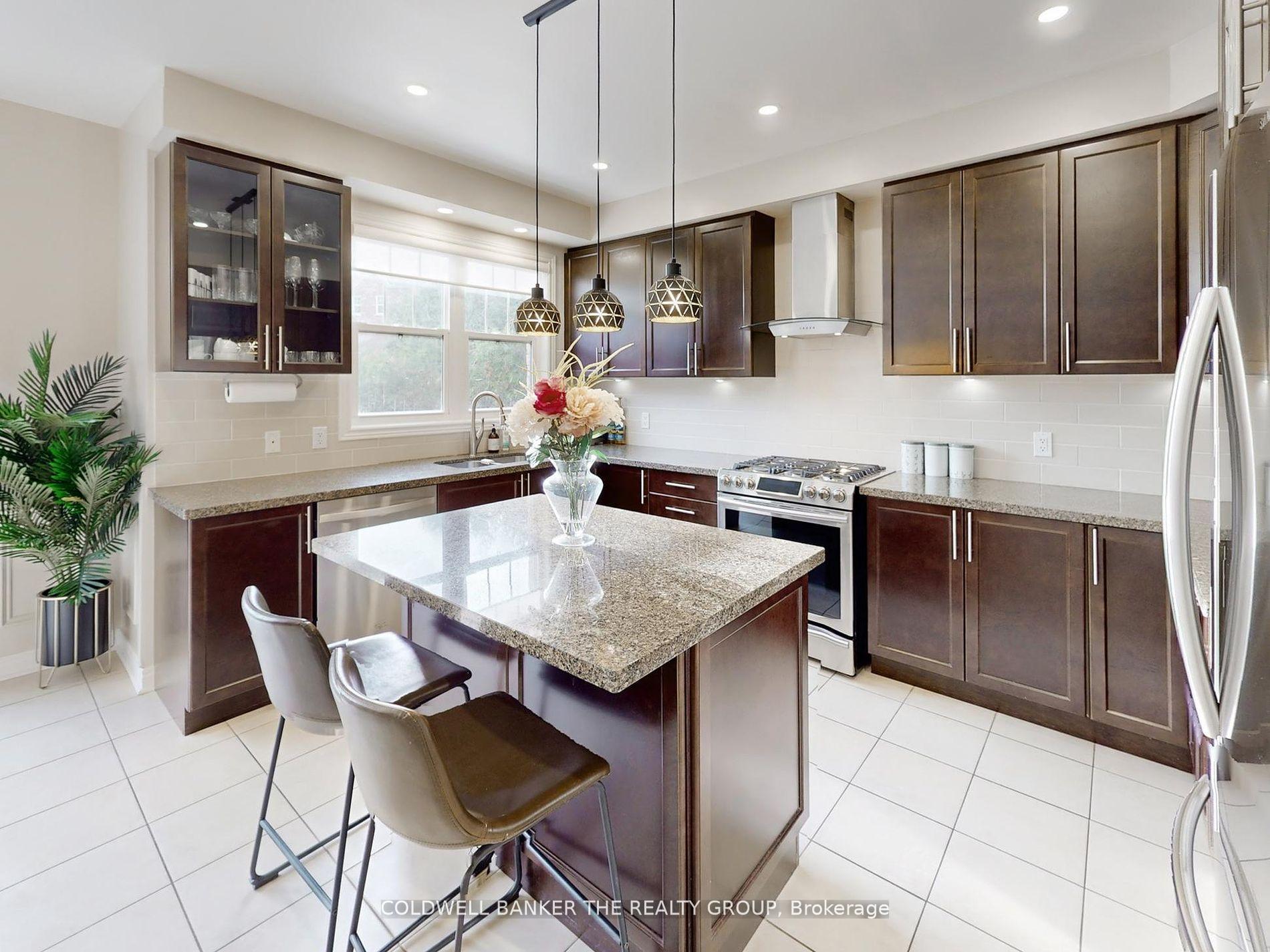 Photo 13 of 26 Billy Court, Caledon, Caledon East — HOMEH