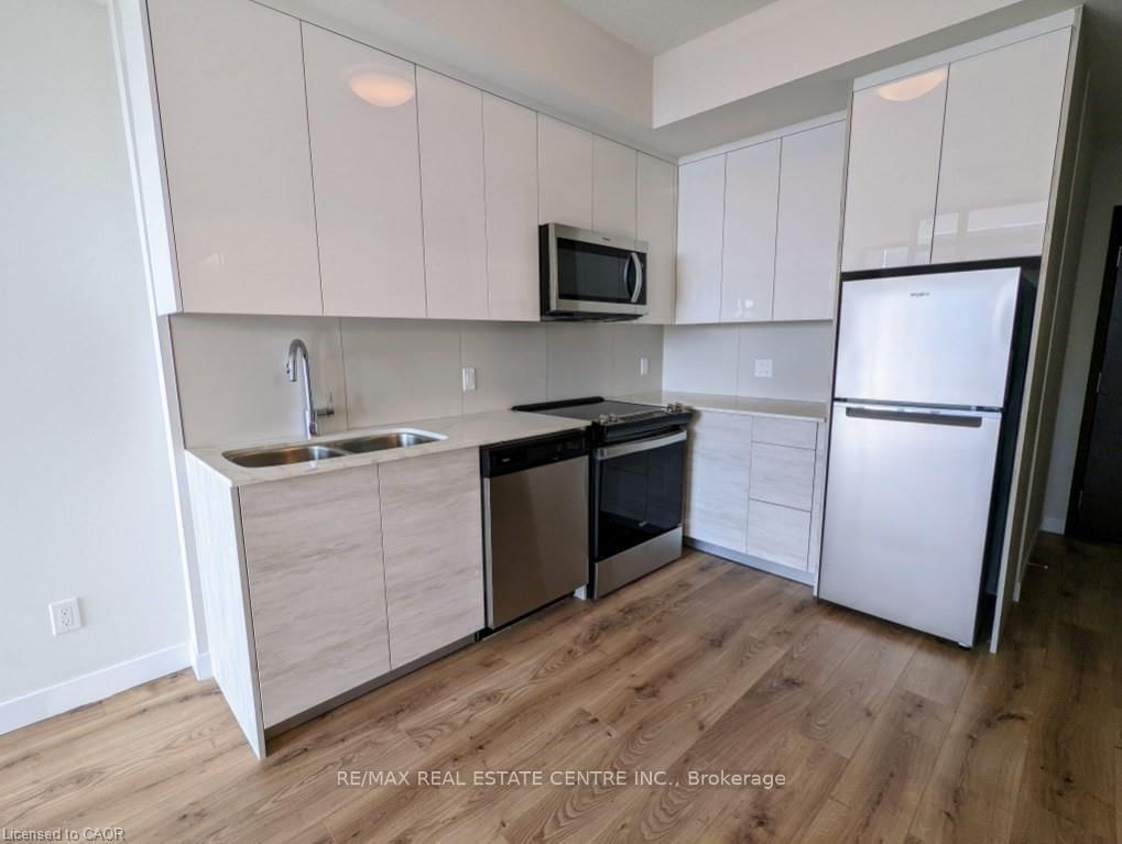 Photo 5 of Unit 713, 60 Frederick St, Kitchener, City Commercial Core — HOMEH