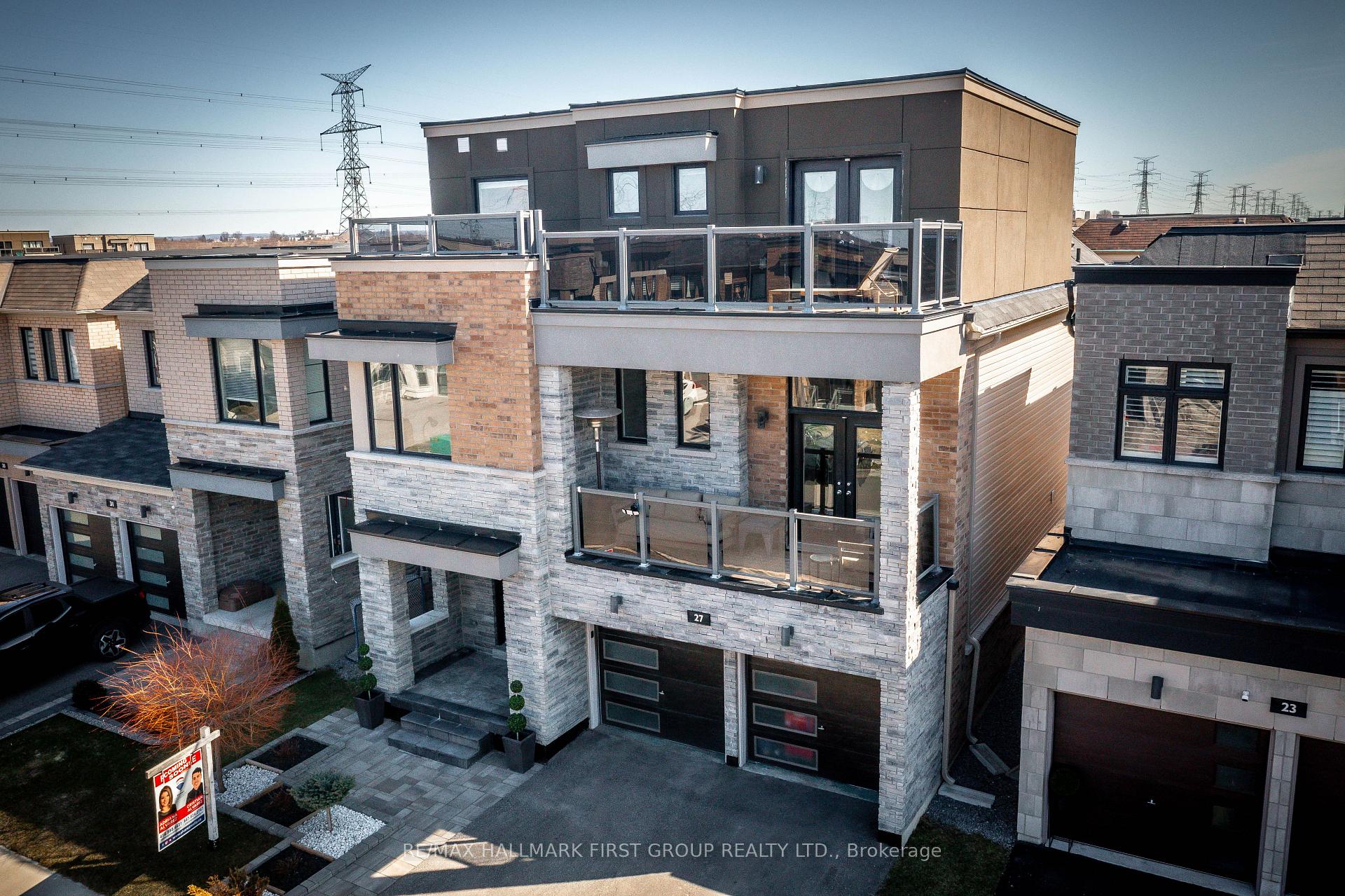 Photo 1 of 27 Larkin Lane, Clarington, Bowmanville — HOMEH