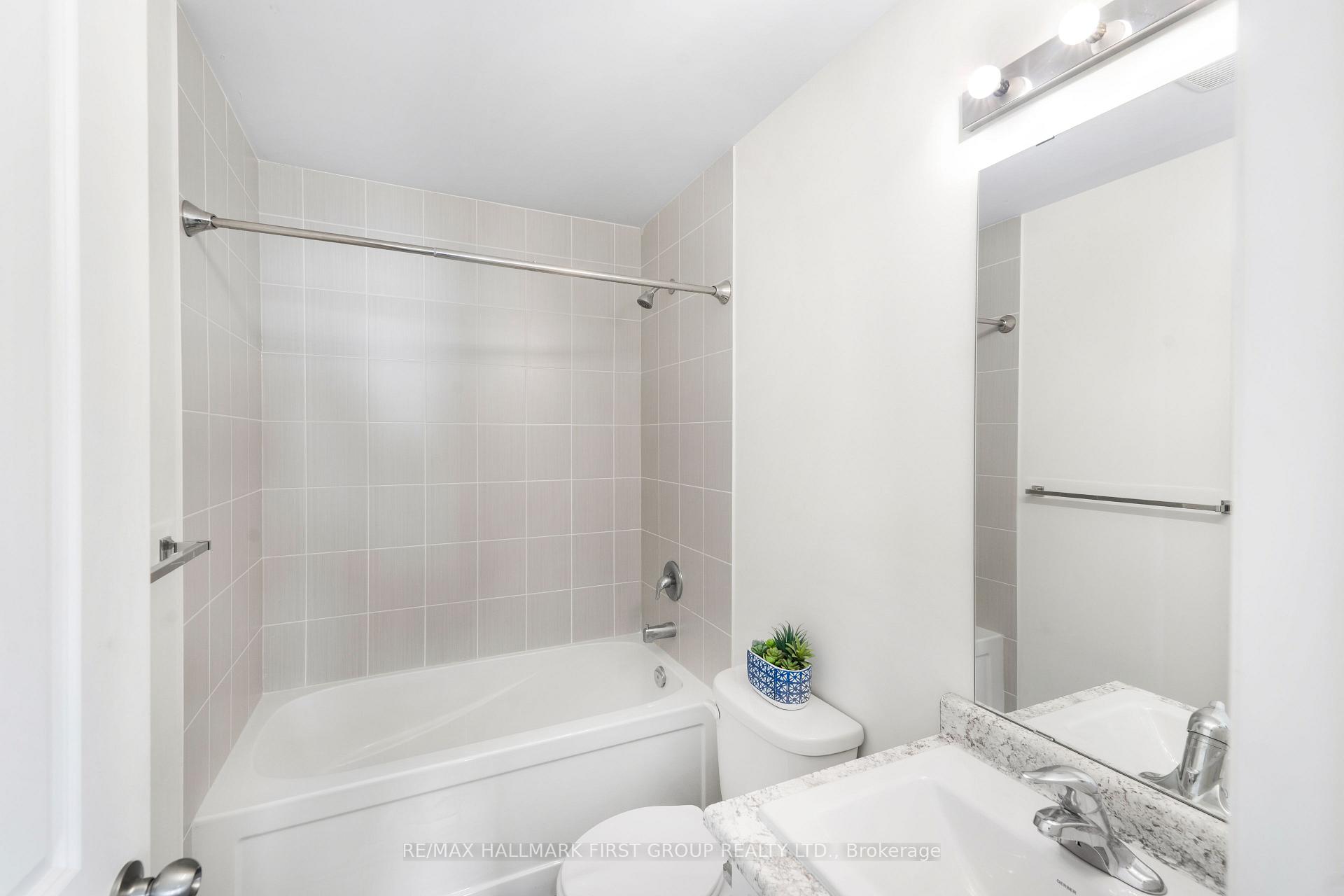 Photo 33 of 27 Larkin Lane, Clarington, Bowmanville — HOMEH