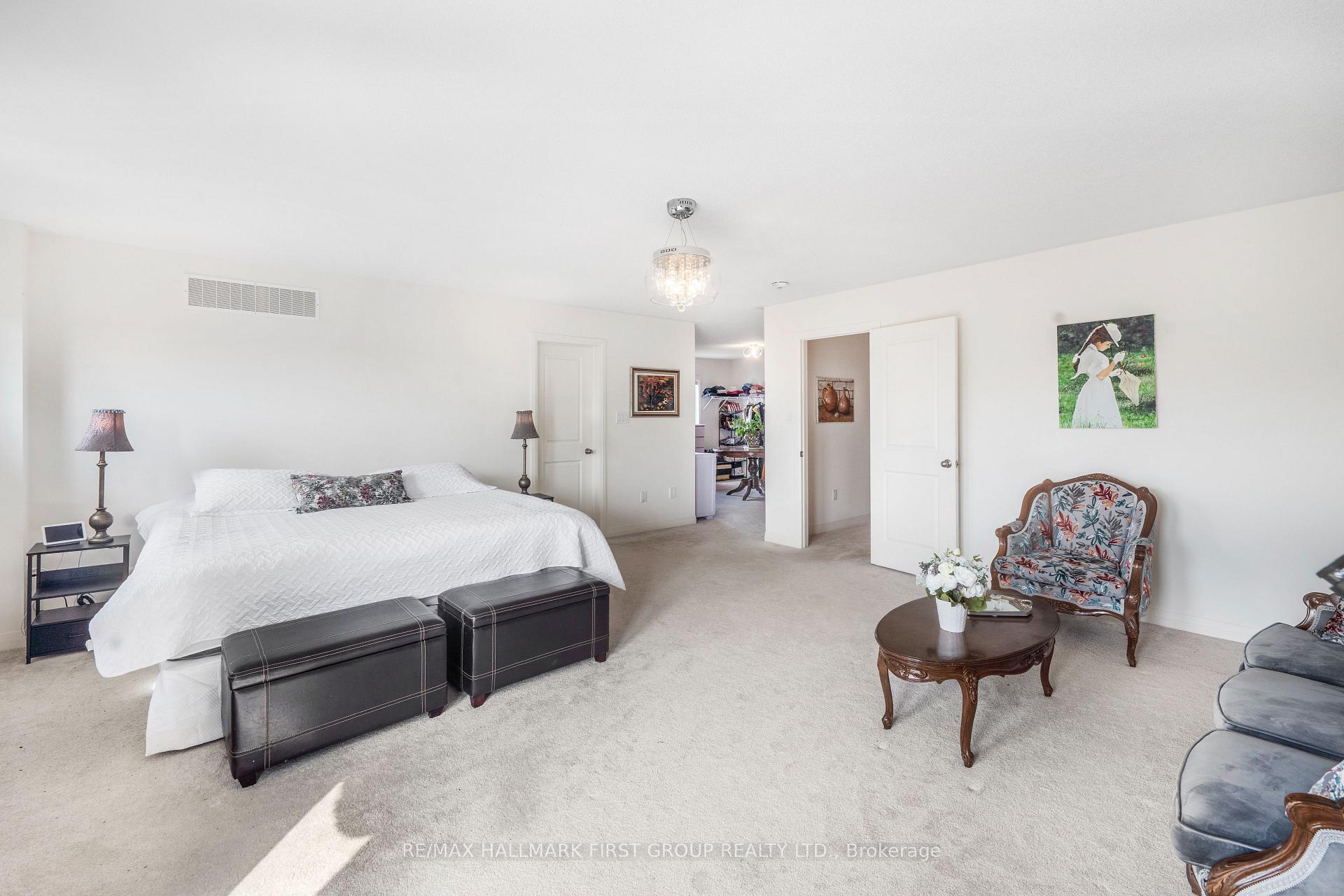 Photo 37 of 27 Larkin Lane, Clarington, Bowmanville — HOMEH
