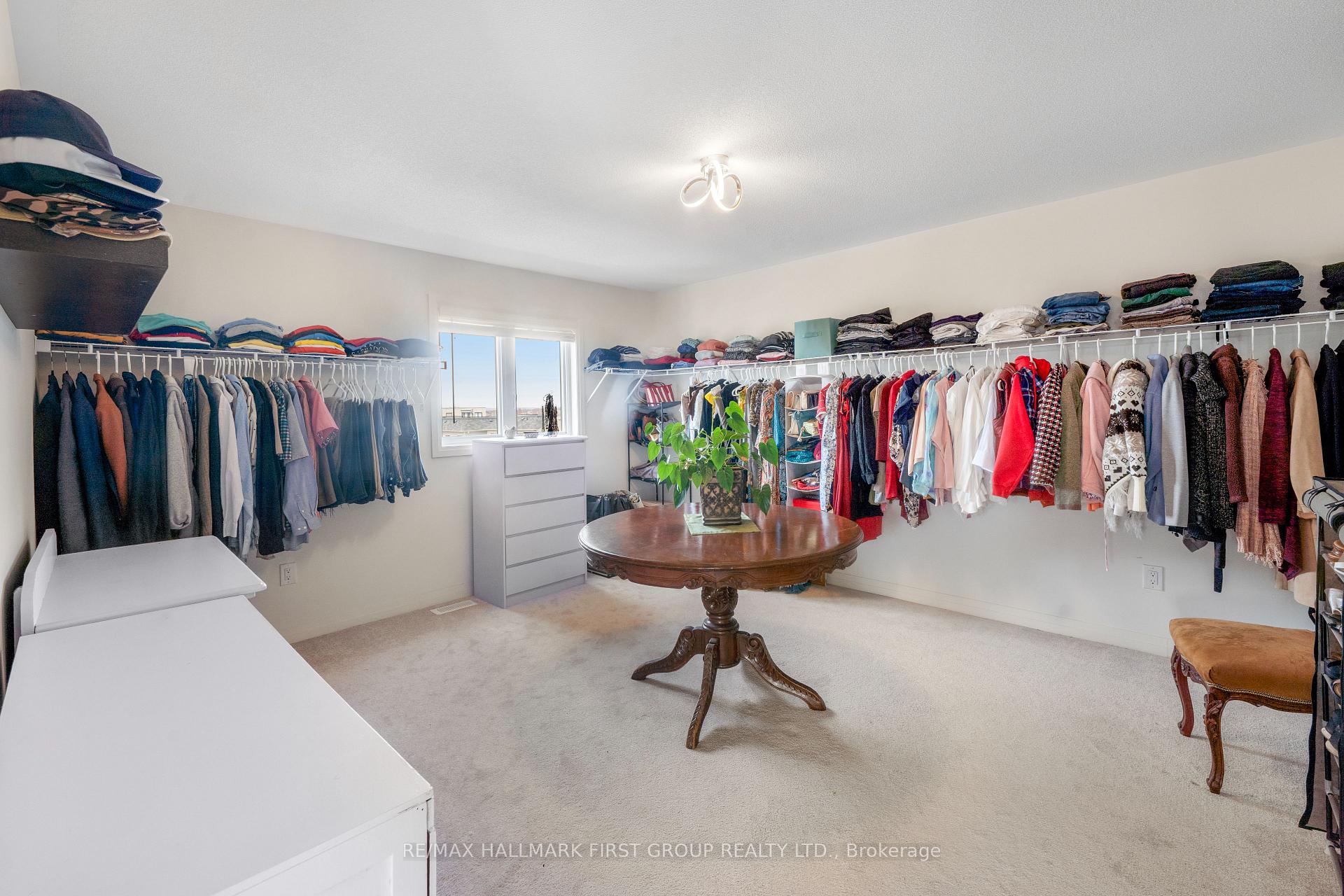 Photo 38 of 27 Larkin Lane, Clarington, Bowmanville — HOMEH
