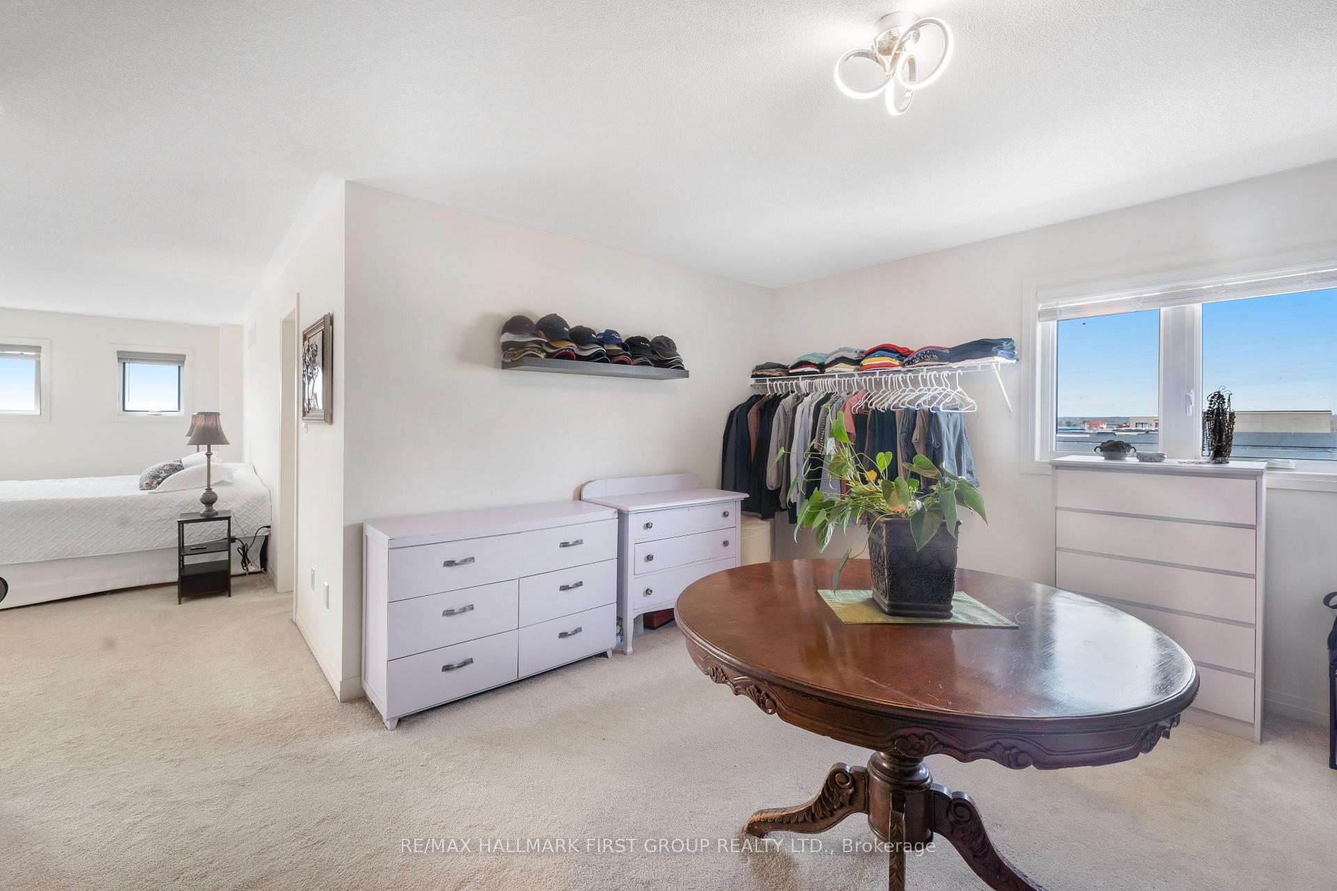 Photo 39 of 27 Larkin Lane, Clarington, Bowmanville — HOMEH