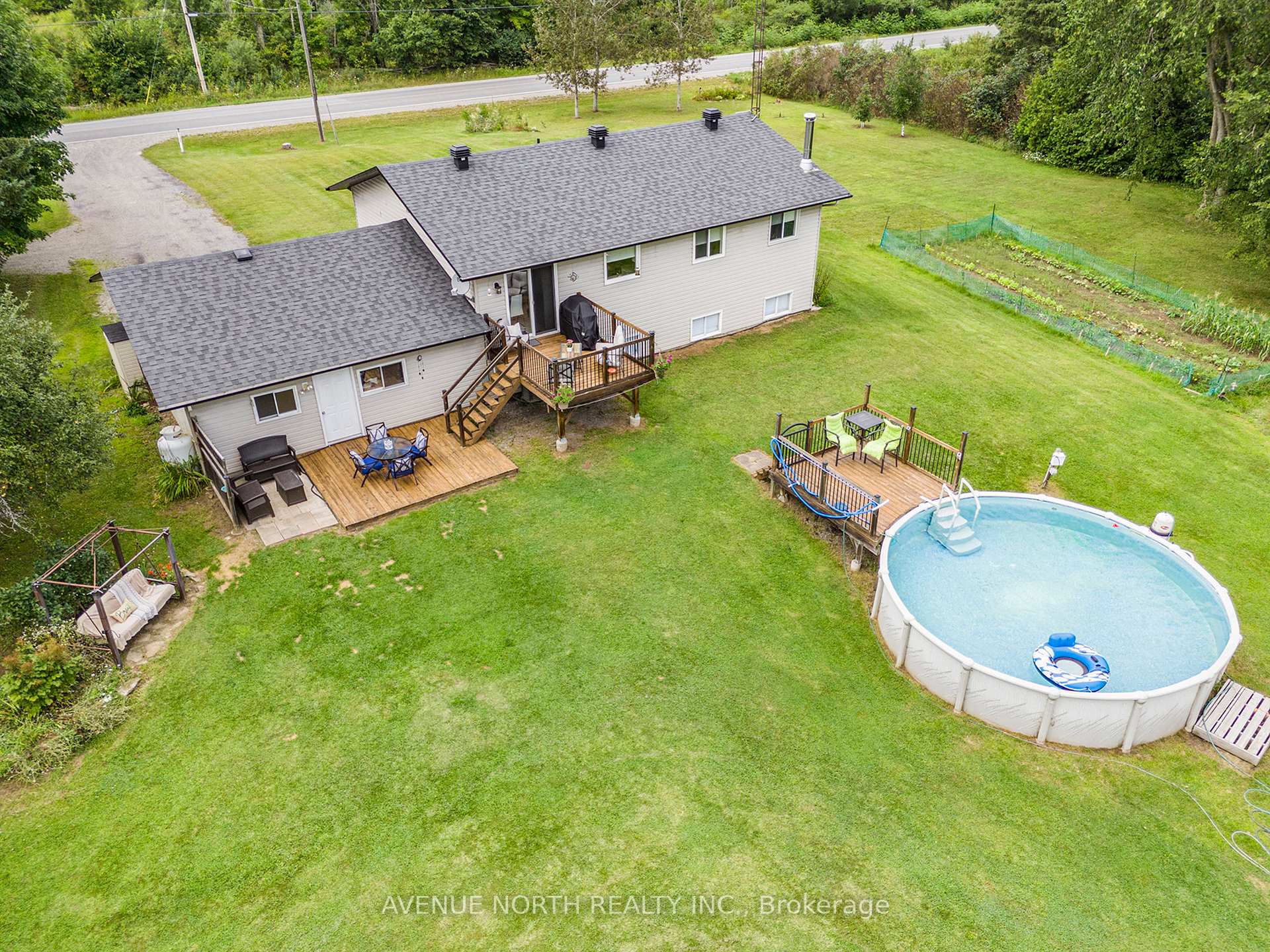 Photo 33 of 1657 7TH Line Road, Beckwith, Beckwith Twp — HOMEH