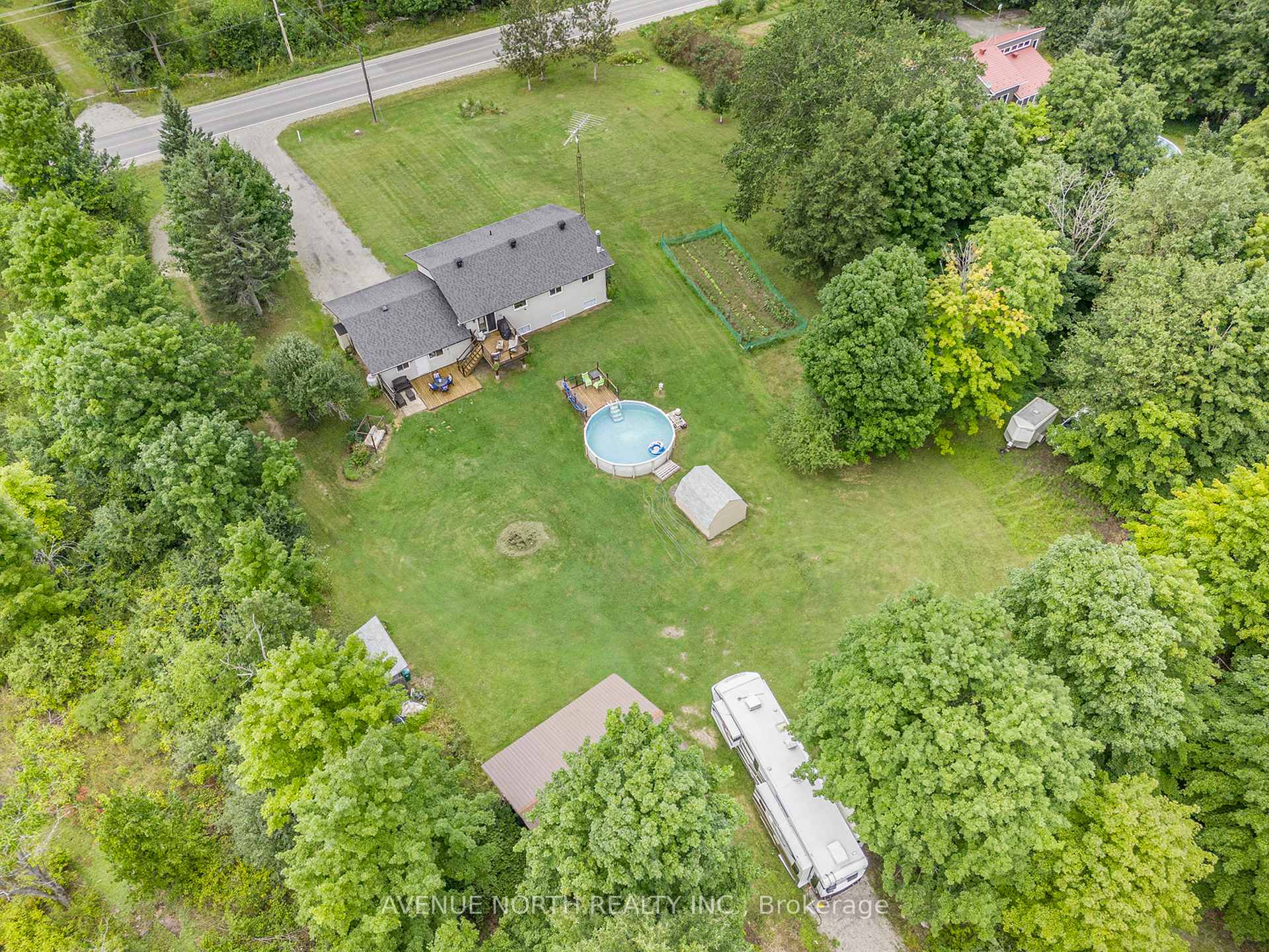 Photo 28 of 1657 7TH Line Road, Beckwith, Beckwith Twp — HOMEH