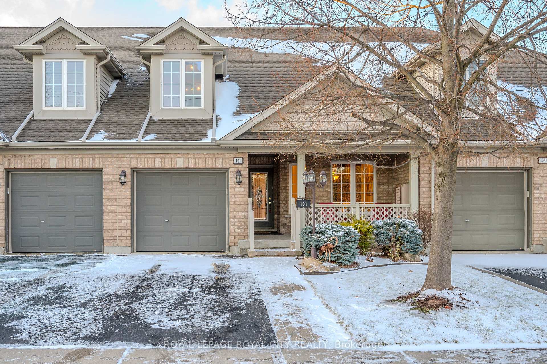 Photo 2 of 101 Mcarthur Crescent, Guelph, Pineridge/Westminster Woods — HOMEH