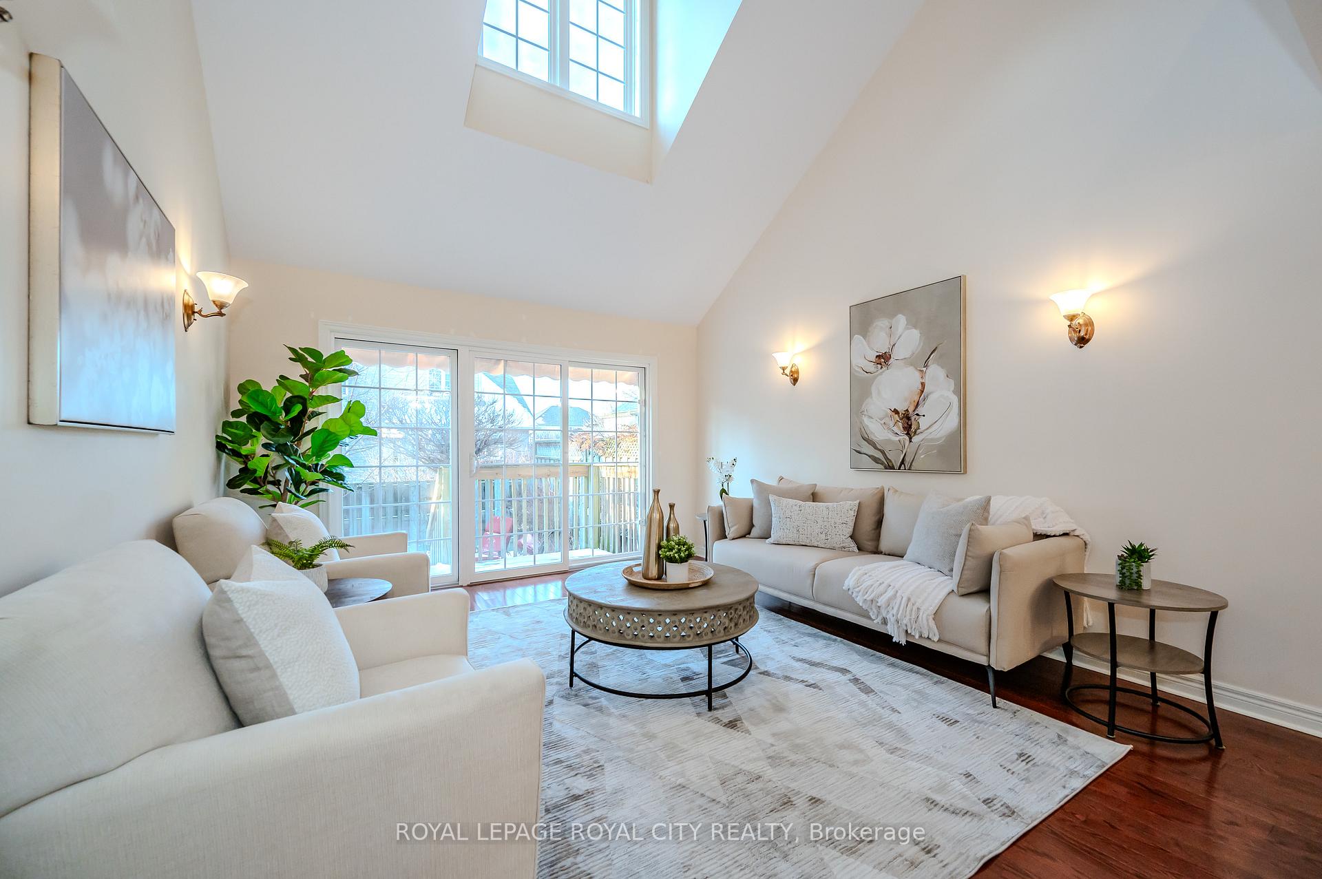 Photo 18 of 101 Mcarthur Crescent, Guelph, Pineridge/Westminster Woods — HOMEH