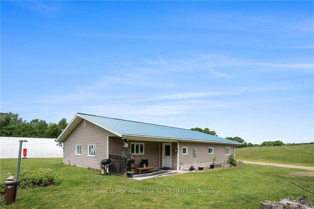 Photo 24 of 1786 Clarendon Road, Frontenac, Frontenac Centre — HOMEH