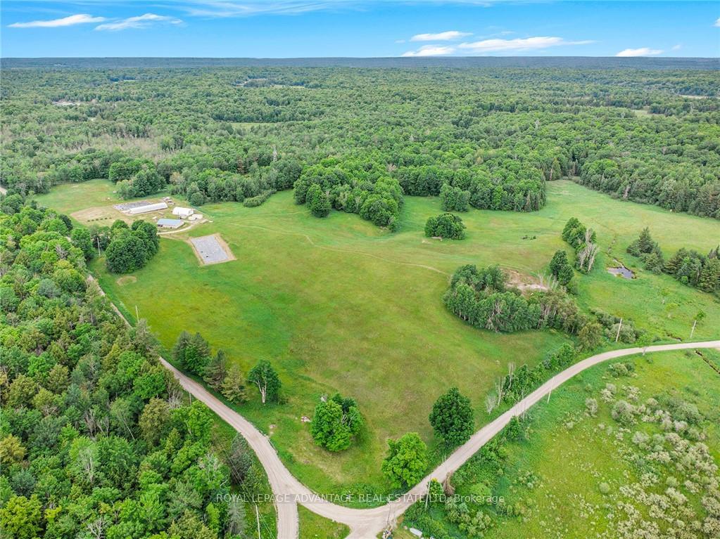 Photo 48 of 1786 Clarendon Road, Frontenac, Frontenac Centre — HOMEH