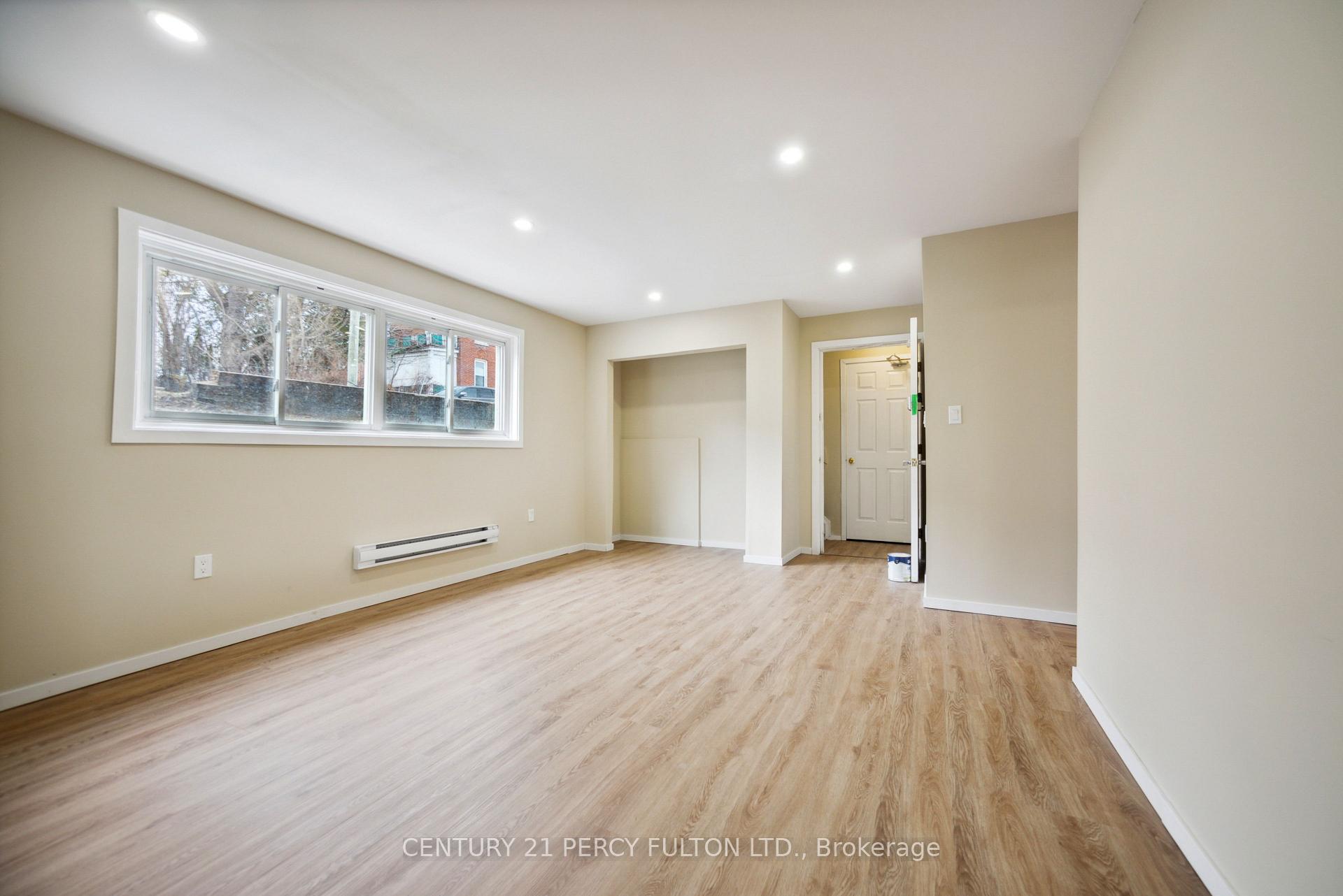 Photo 6 of 15 Isabel Street E, Belleville, Belleville Ward — HOMEH