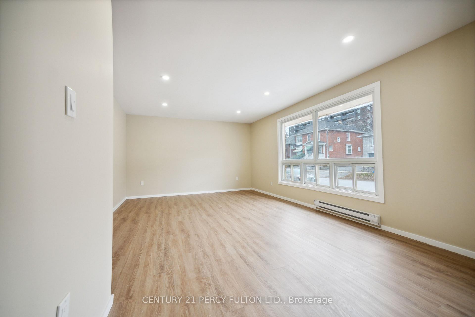 Photo 18 of 15 Isabel Street E, Belleville, Belleville Ward — HOMEH