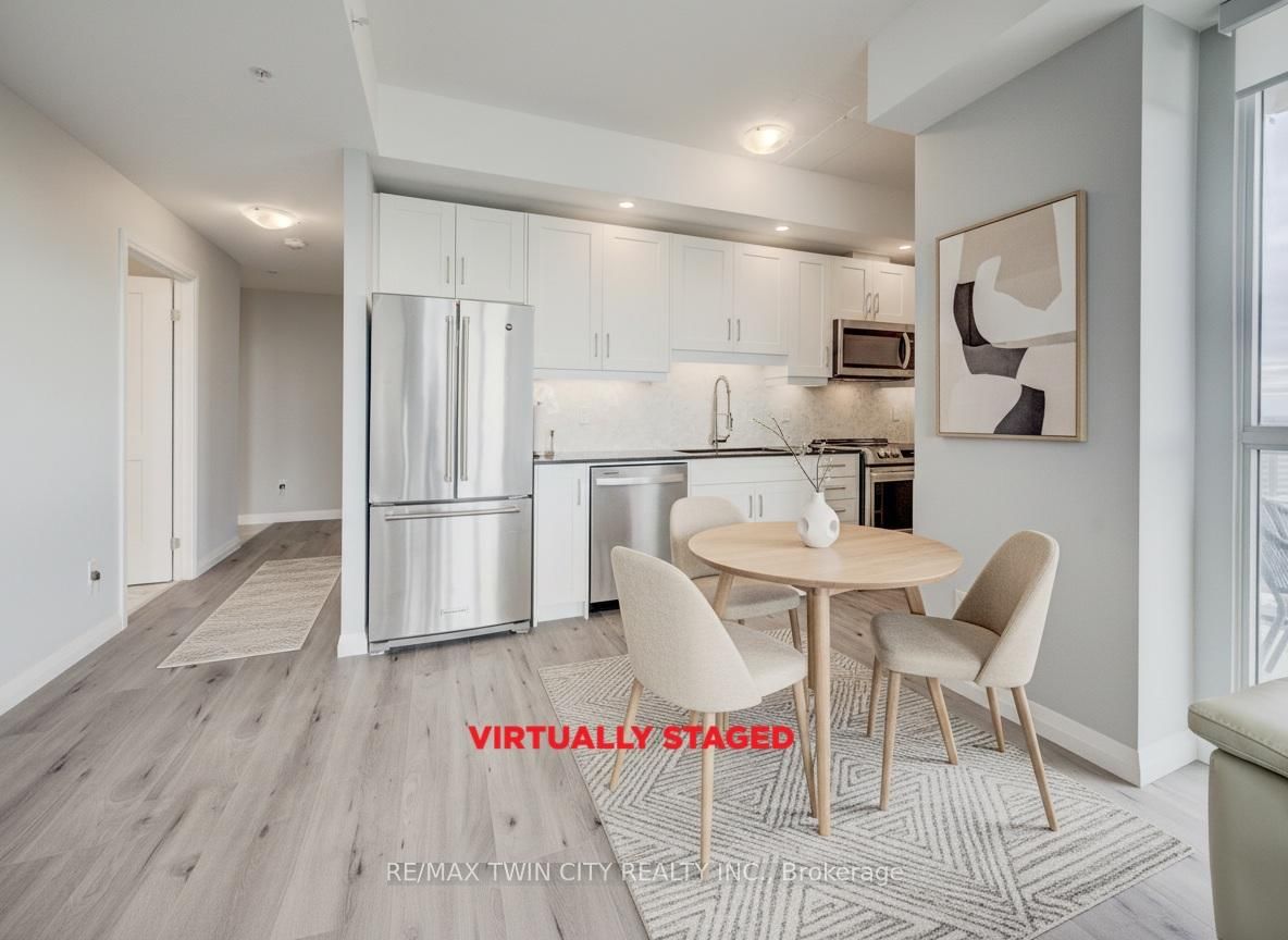 Photo 9 of Unit 1805, 60 Charles St W, Kitchener, City Commercial Core — HOMEH