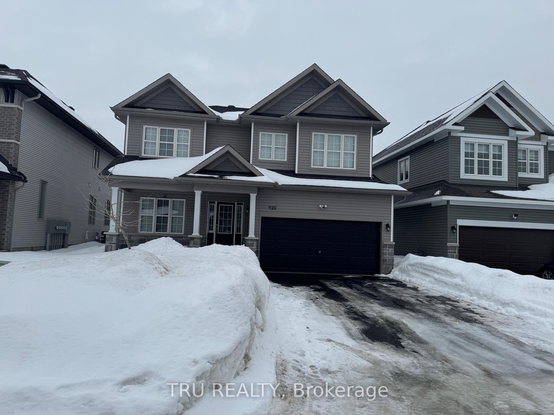 Photo 2 of 920 Omagaki Way, Ottawa, Blossom Park/Kemp Park/Findlay Creek — HOMEH