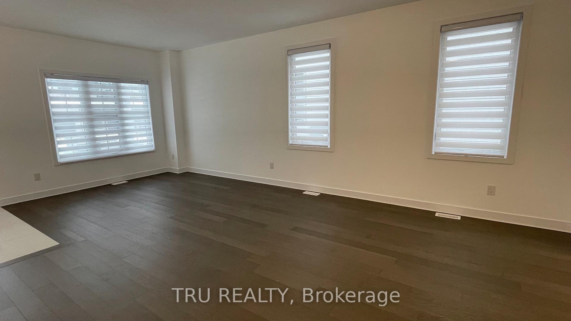 Photo 5 of 920 Omagaki Way, Ottawa, Blossom Park/Kemp Park/Findlay Creek — HOMEH