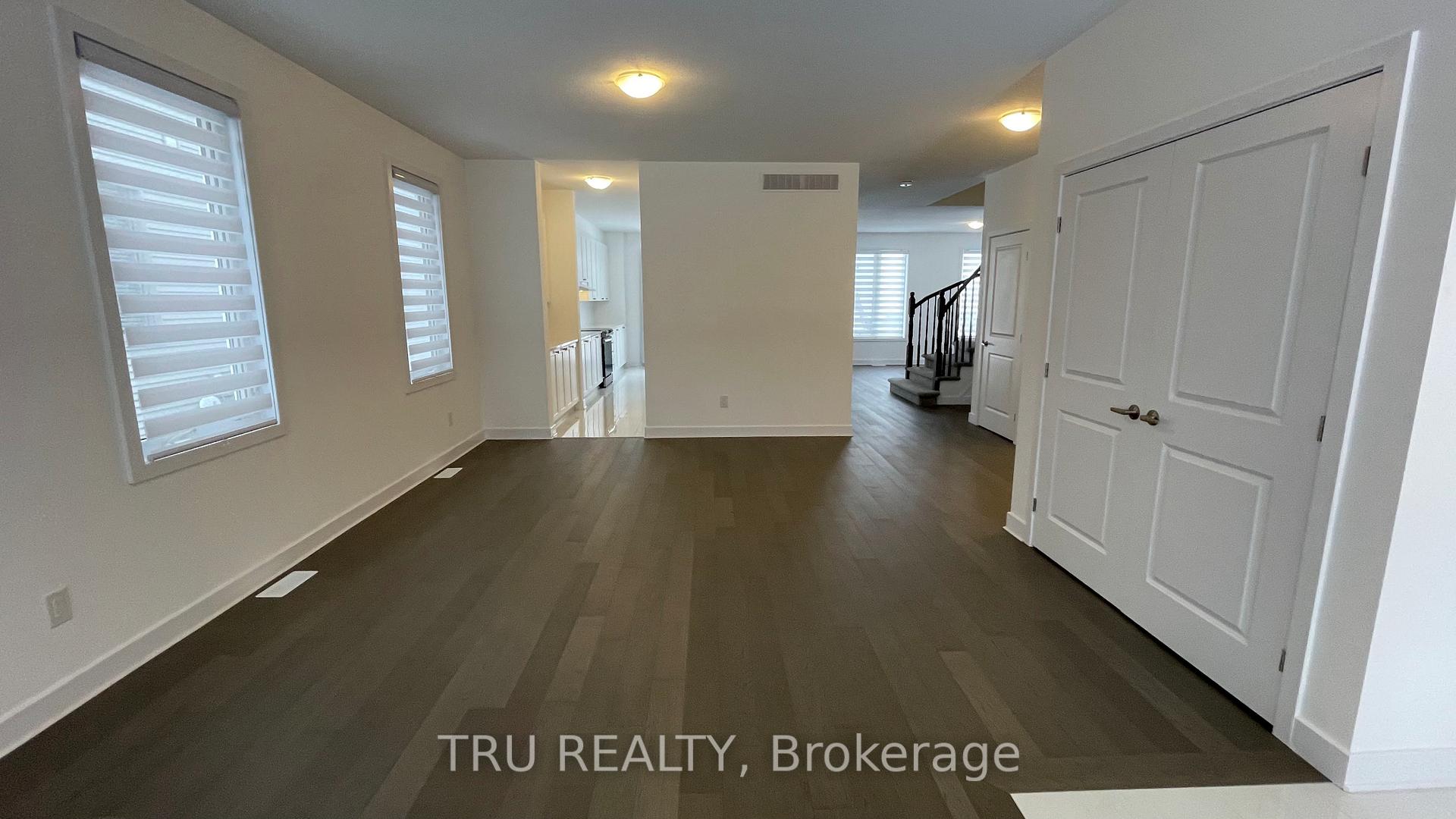 Photo 6 of 920 Omagaki Way, Ottawa, Blossom Park/Kemp Park/Findlay Creek — HOMEH