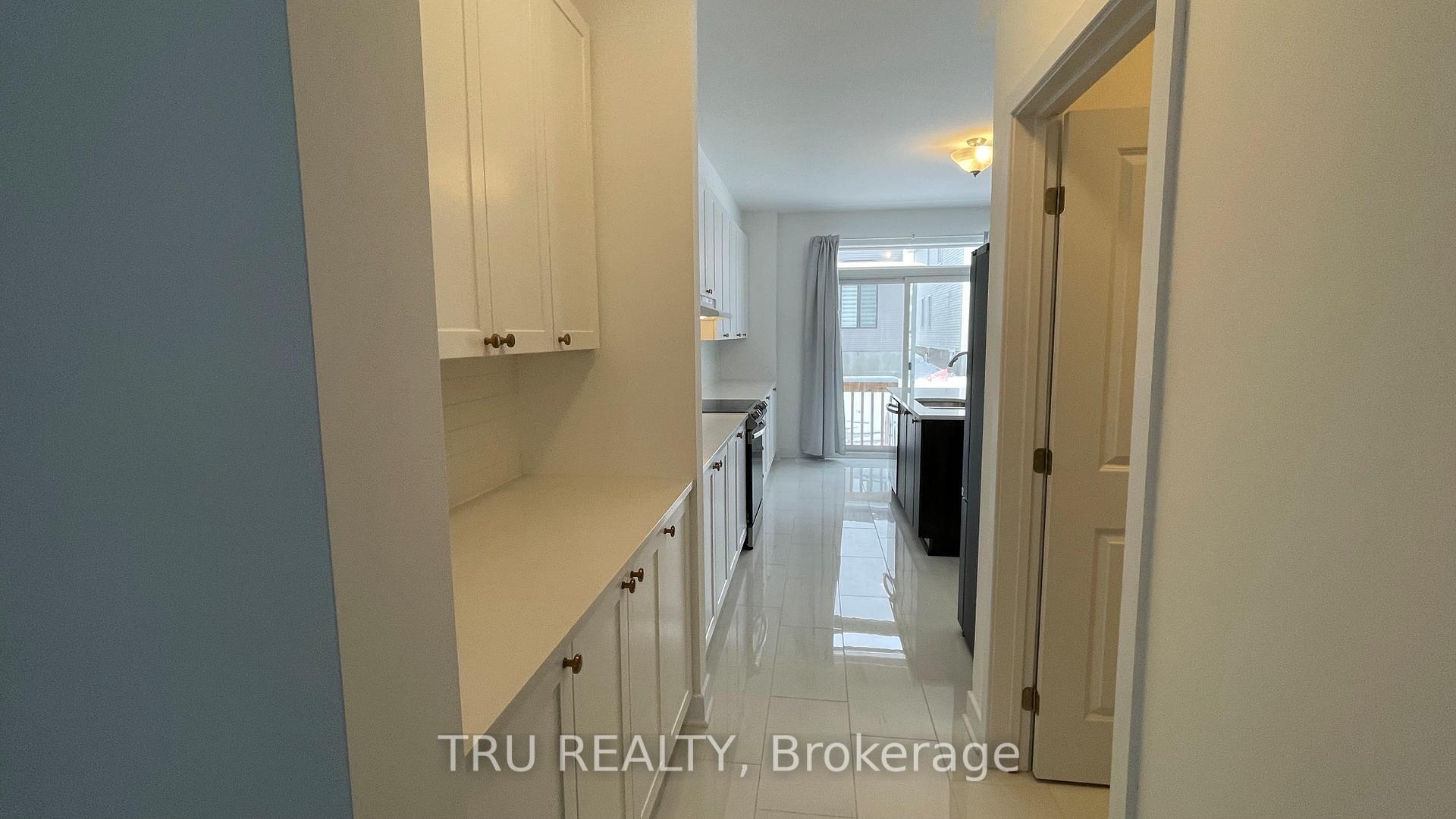 Photo 10 of 920 Omagaki Way, Ottawa, Blossom Park/Kemp Park/Findlay Creek — HOMEH