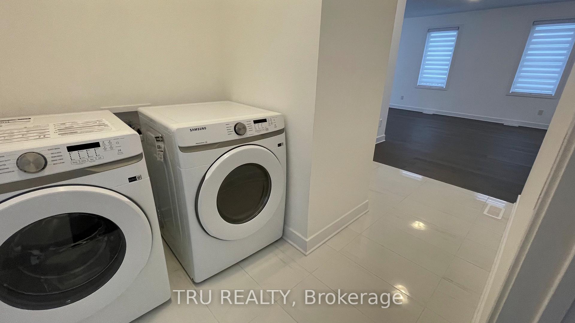 Photo 18 of 920 Omagaki Way, Ottawa, Blossom Park/Kemp Park/Findlay Creek — HOMEH