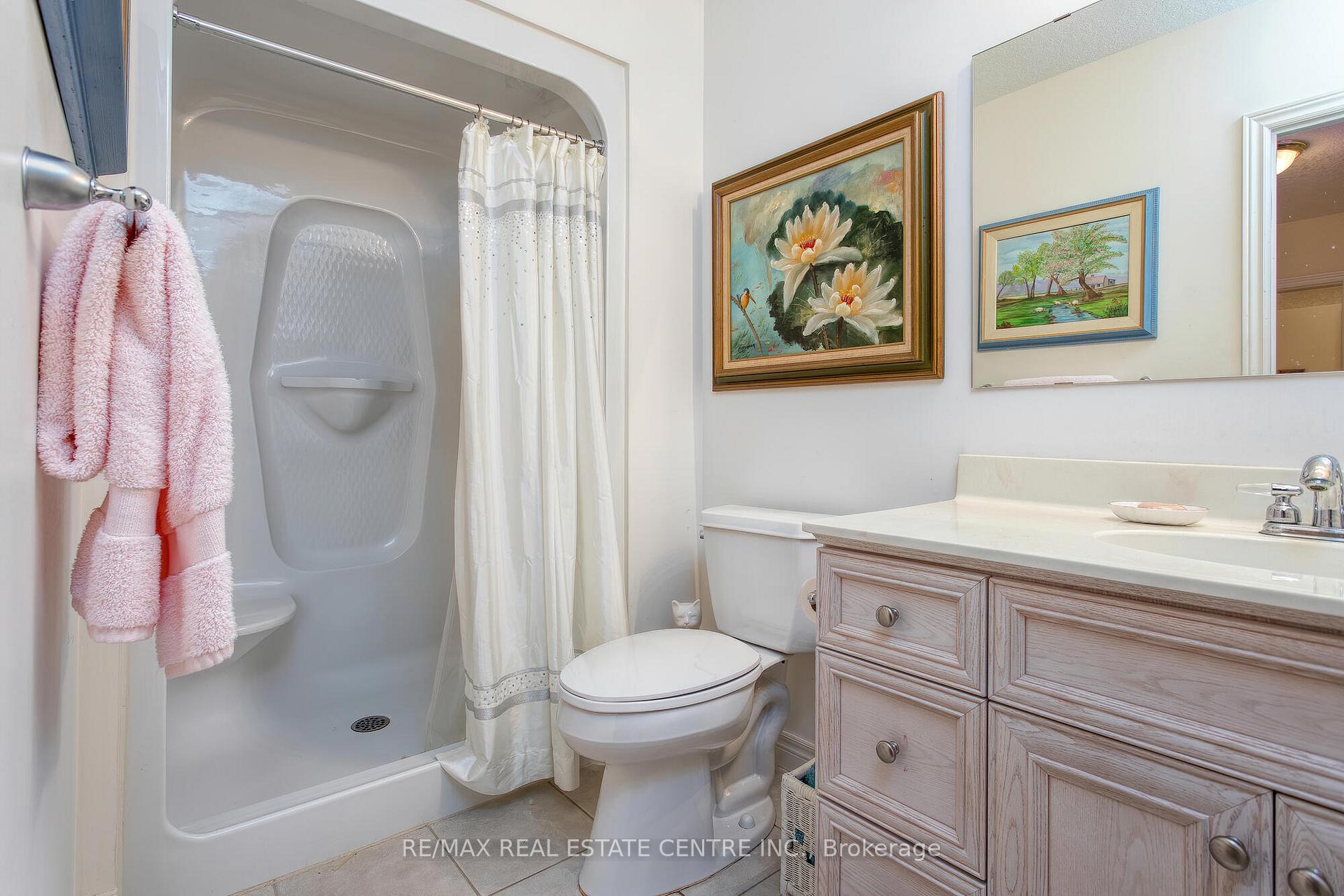 Photo 29 of Unit 5, 271 Riverview Place, Guelph, Riverside Park — HOMEH