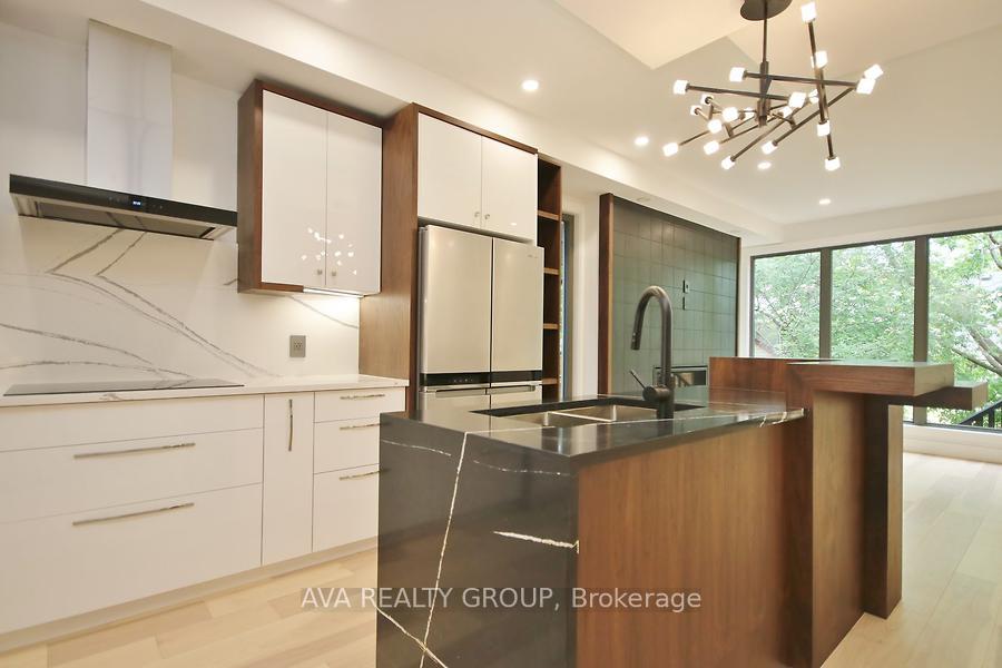 Photo 5 of 375 B Madison Avenue, Ottawa, Westboro West — HOMEH