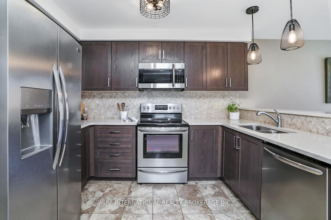 Photo 4 of 64 Skinner Drive, Guelph, Grange Road — HOMEH