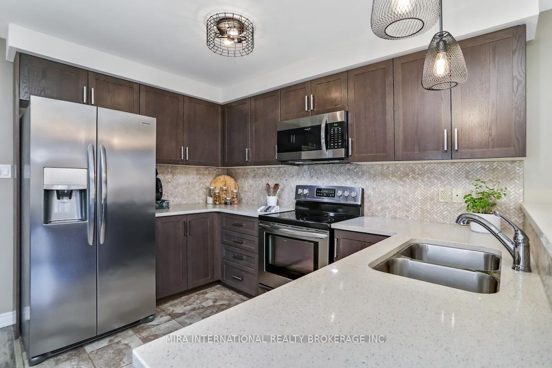 Photo 5 of 64 Skinner Drive, Guelph, Grange Road — HOMEH