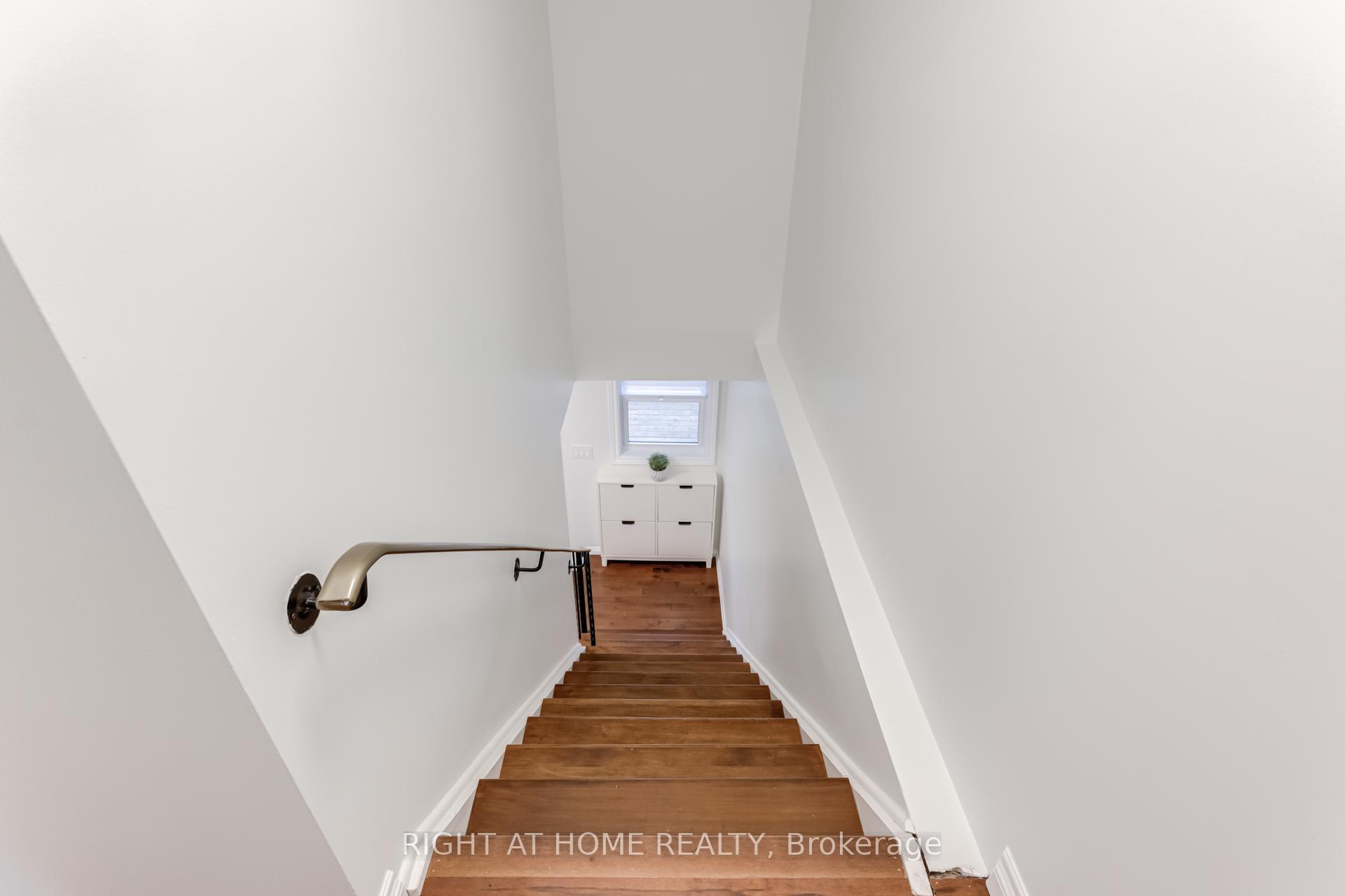 Photo 20 of 12 Prout Drive, Clarington, Bowmanville — HOMEH