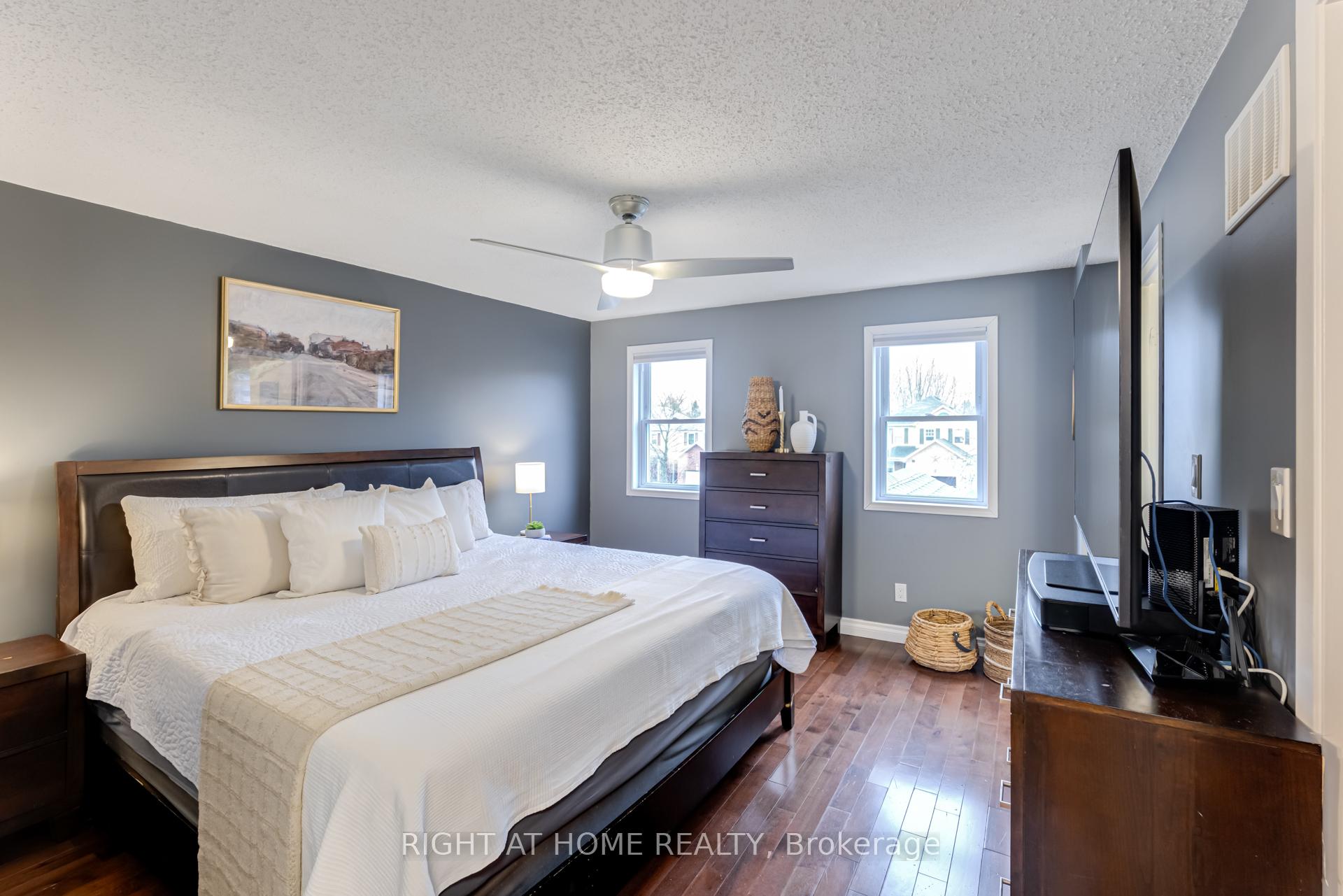 Photo 23 of 12 Prout Drive, Clarington, Bowmanville — HOMEH