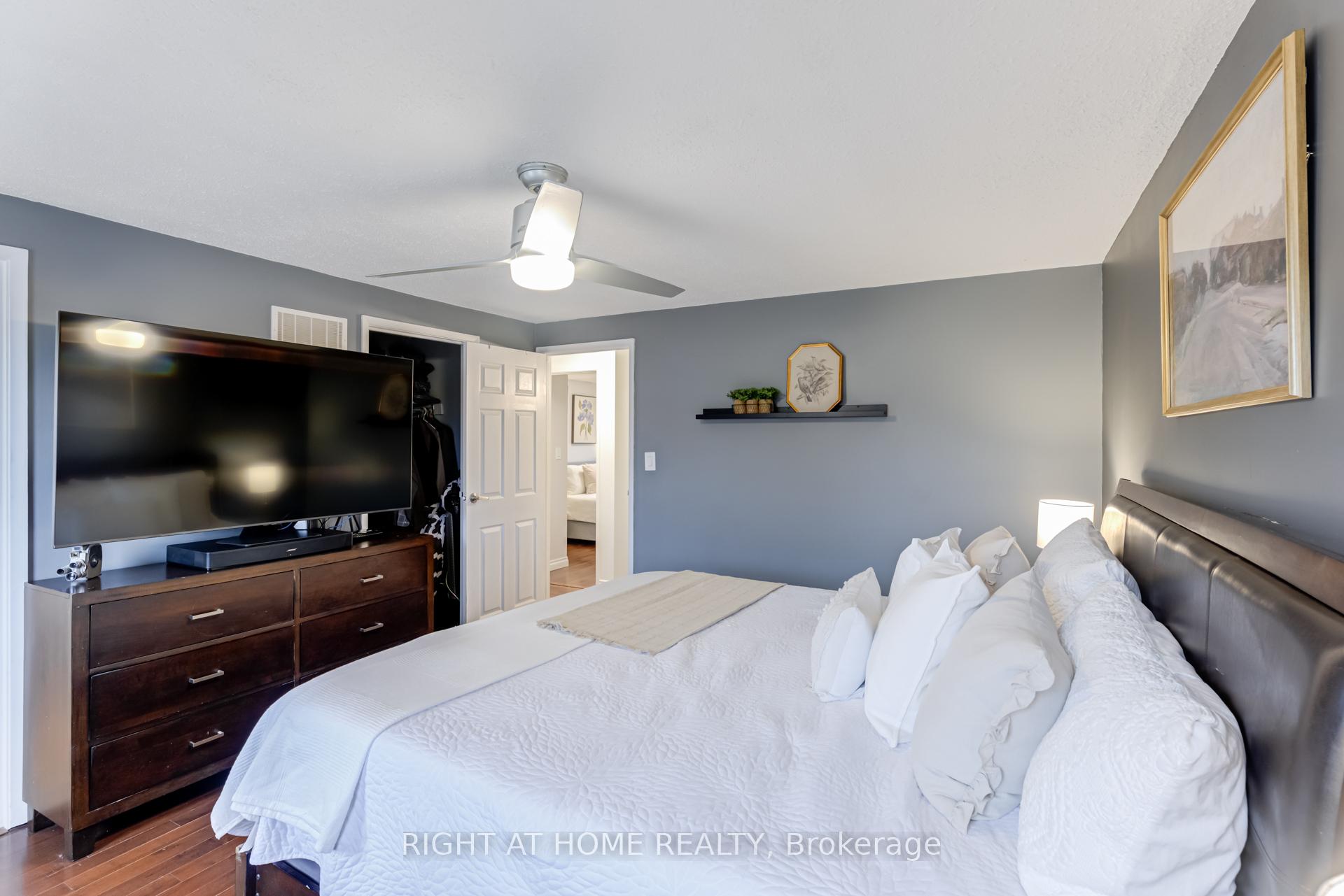 Photo 24 of 12 Prout Drive, Clarington, Bowmanville — HOMEH