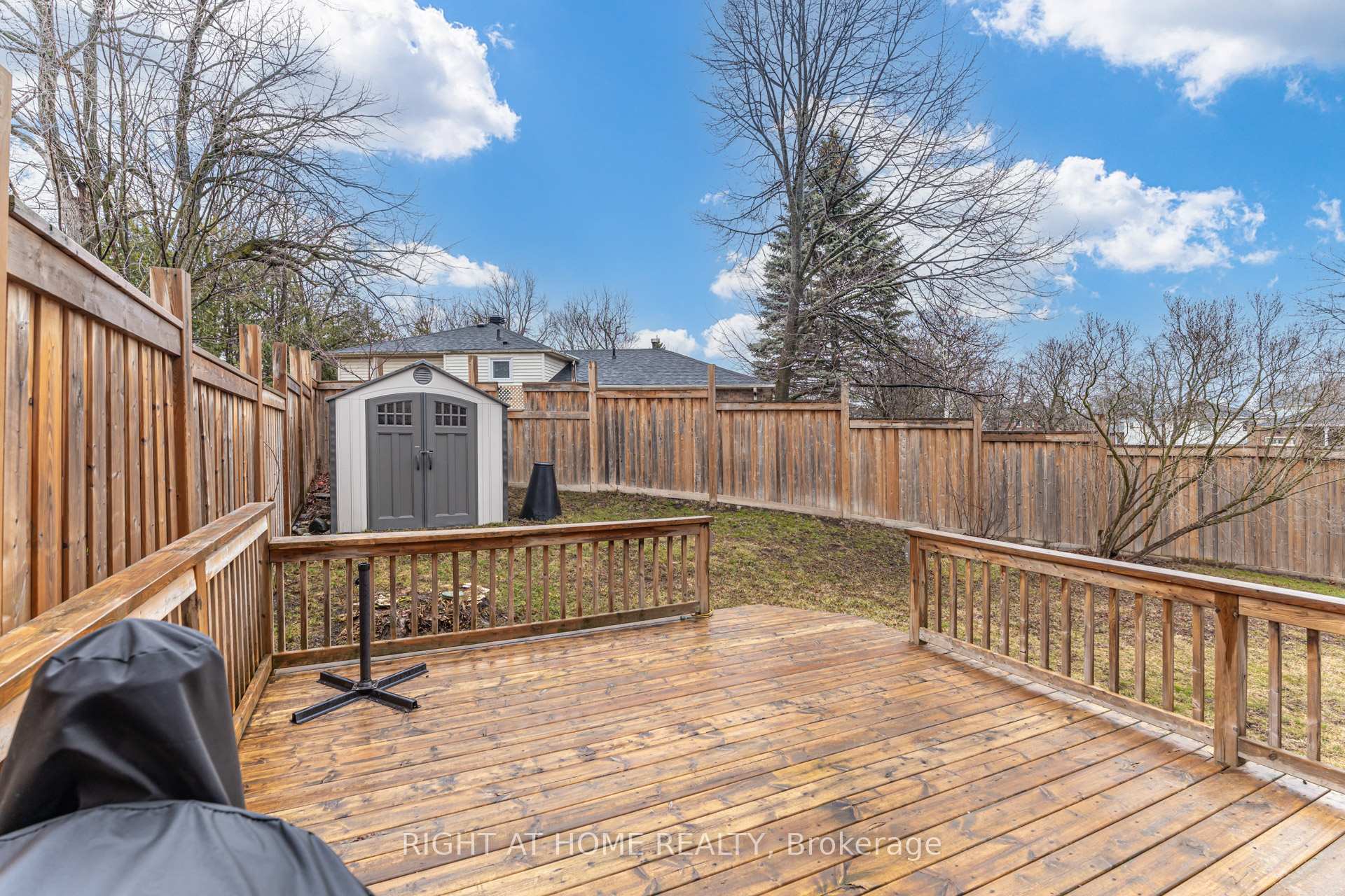 Photo 37 of 12 Prout Drive, Clarington, Bowmanville — HOMEH