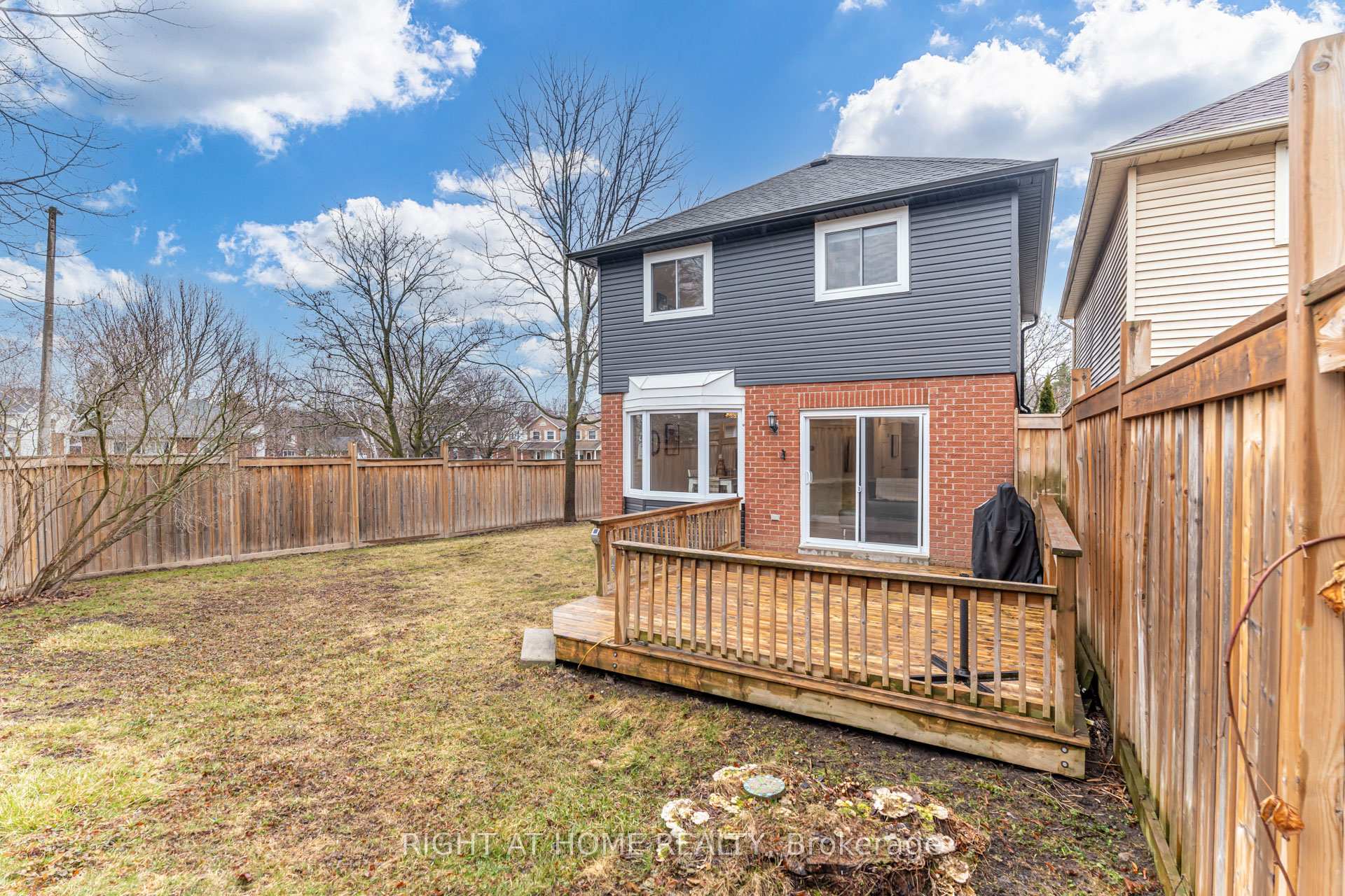 Photo 38 of 12 Prout Drive, Clarington, Bowmanville — HOMEH