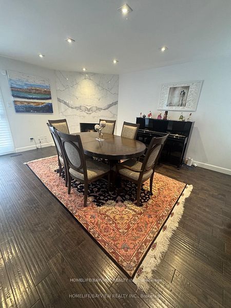 Photo 36 of 23 Holm Crescent, Markham, Aileen-Willowbrook — HOMEH